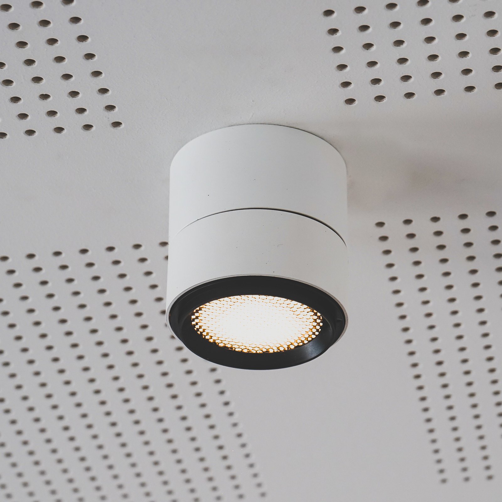 LOOM DESIGN Ray LED stropní spot Ø9,3cm 15W bílý