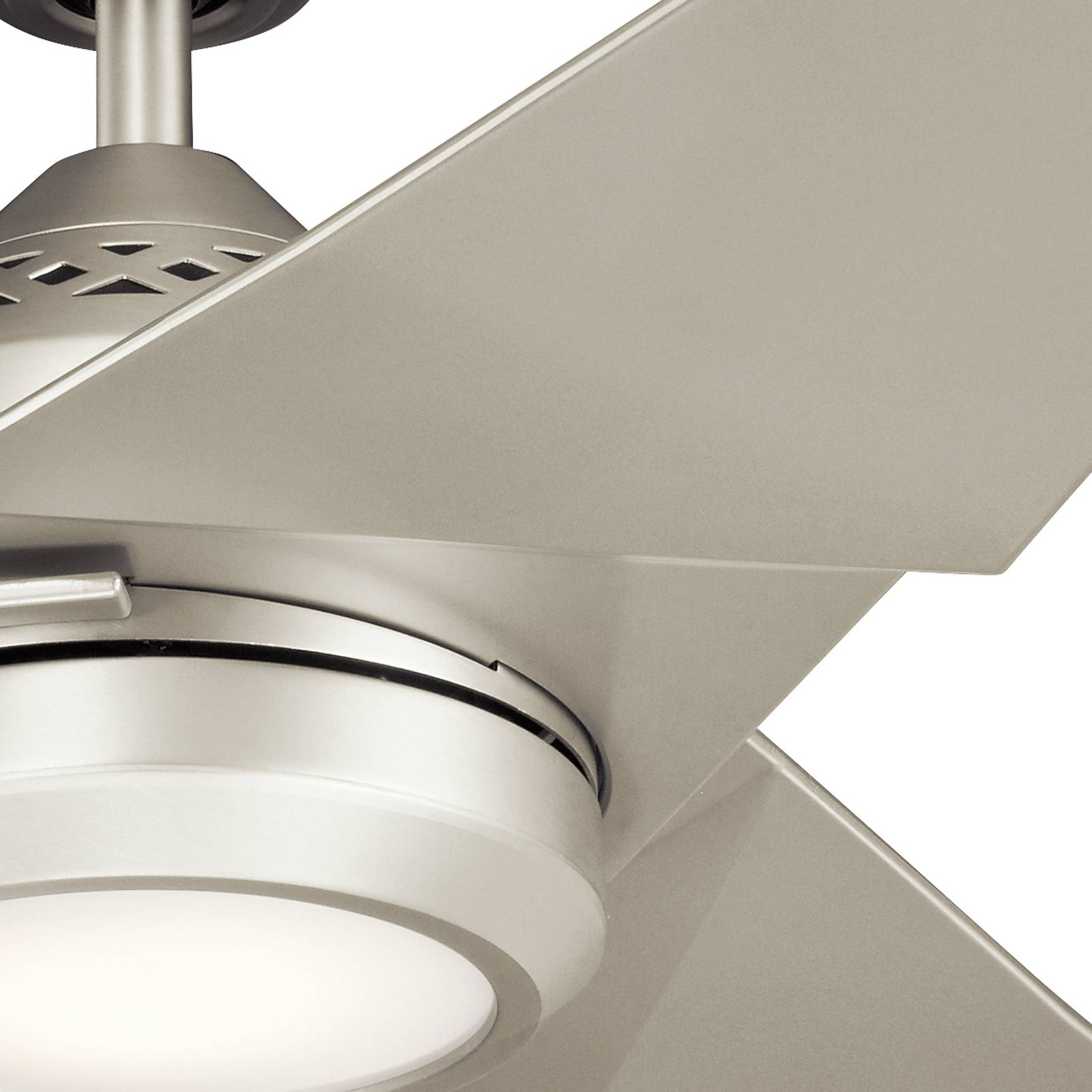 KICHLER LED stropní ventilátor Jade, stříbrný, tichý, Ø 152 cm, 60 W