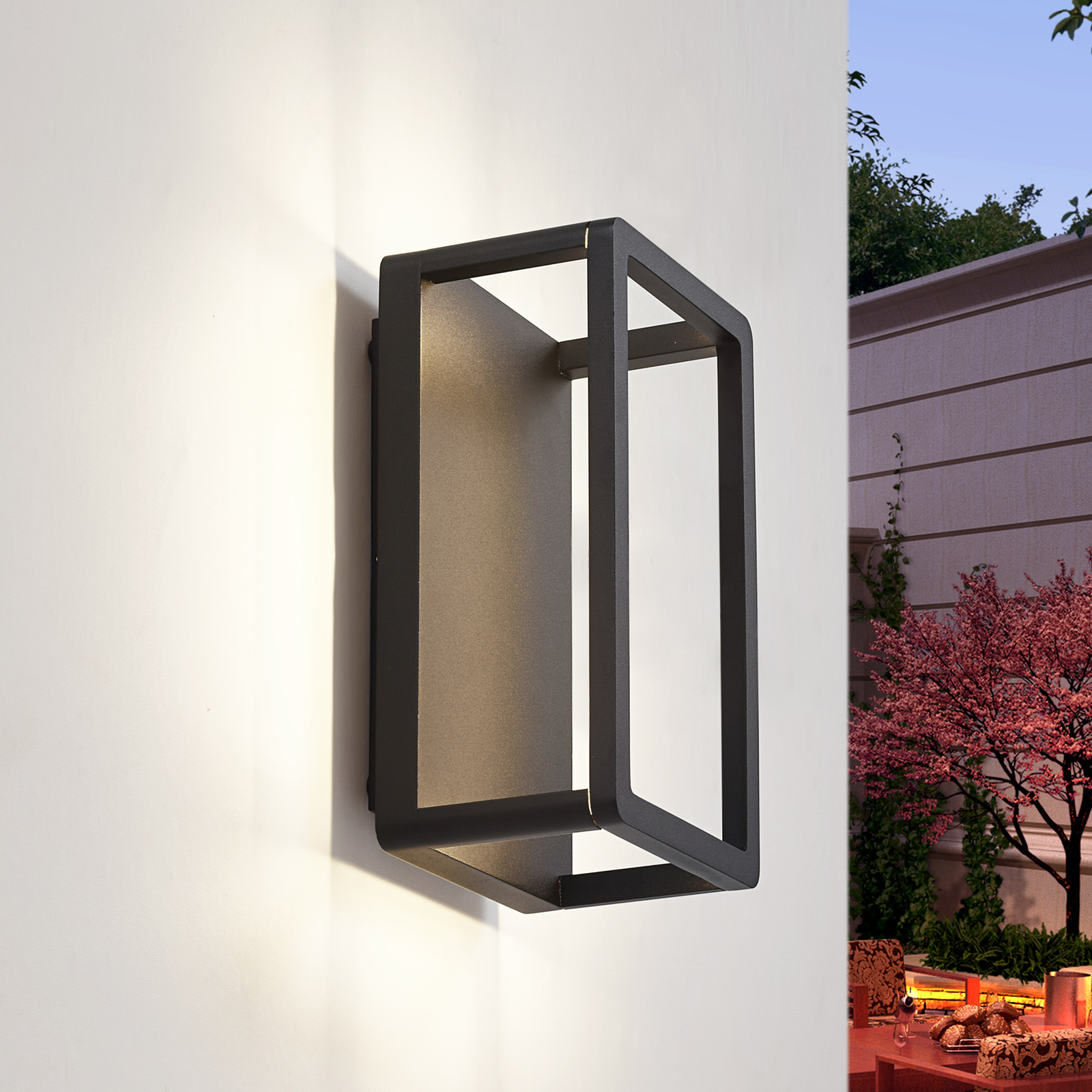 Lucande LED outdoor wall light Thorvid, height 26 cm, black