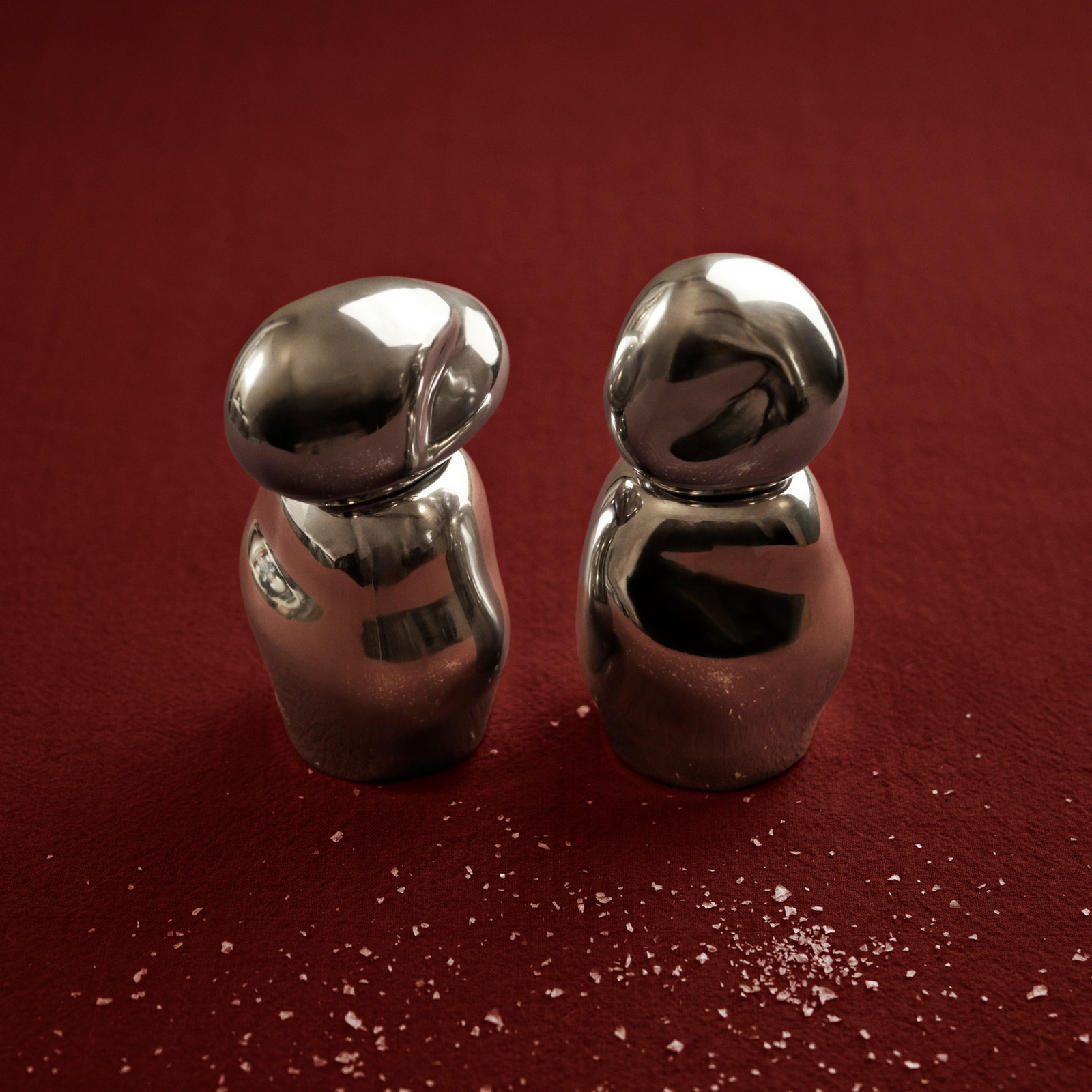 Molinillos de especias Orevo, juego de 2, aluminio pulido - ferm LIVING
