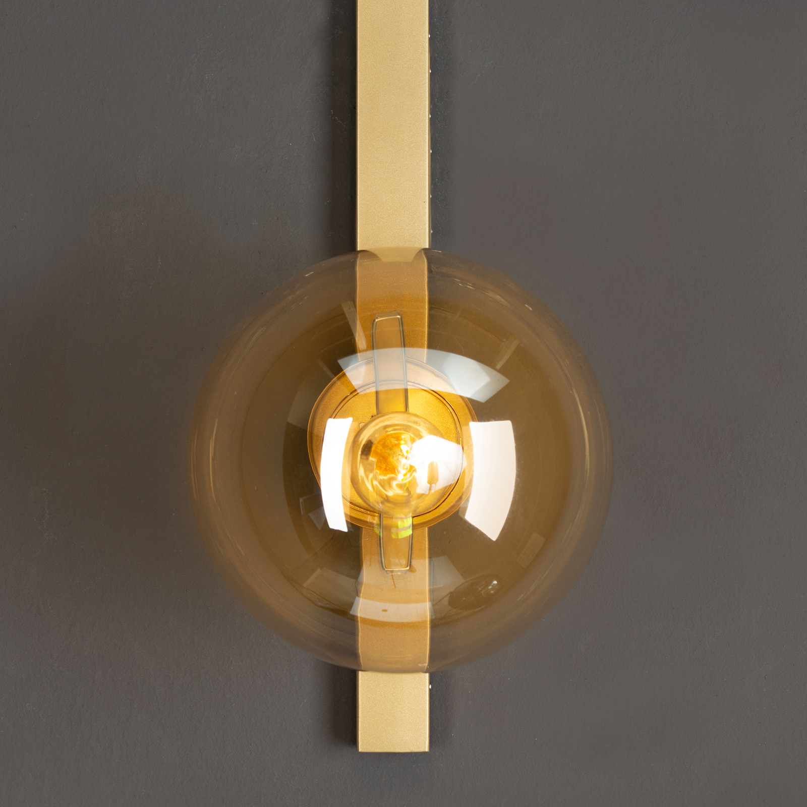 Pluto wall light, 1-bulb, gold