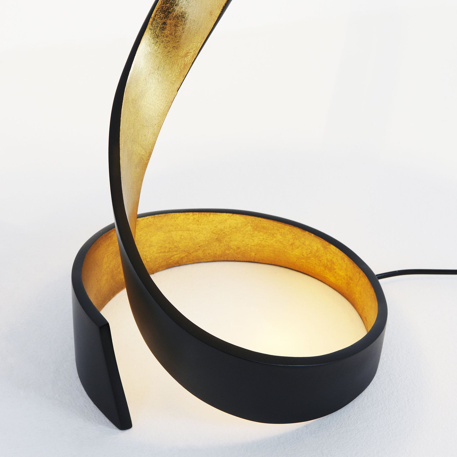 Vortice table lamp, black-gold