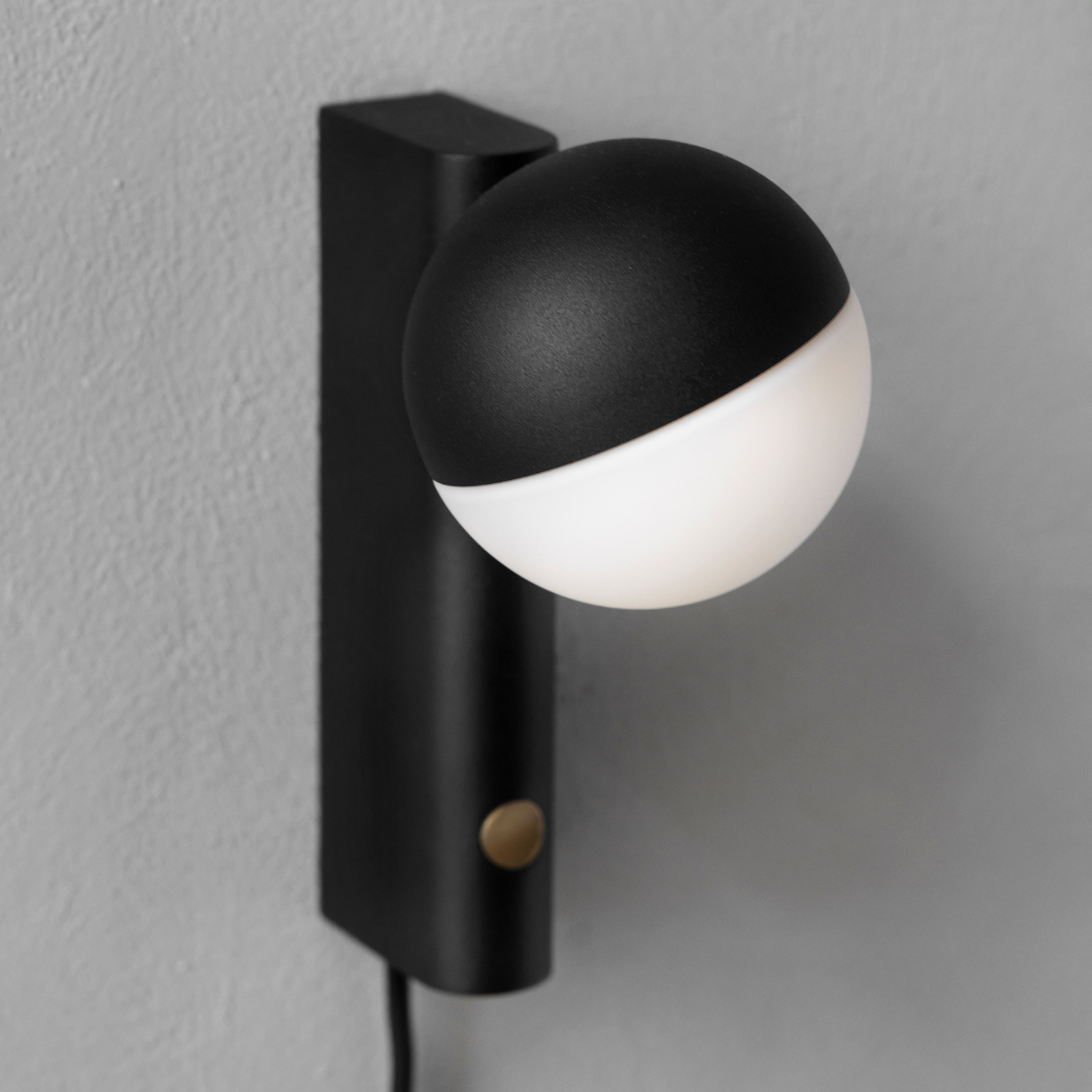 Northern Balancer mini LED-Wandleuchte, UK-Stecker