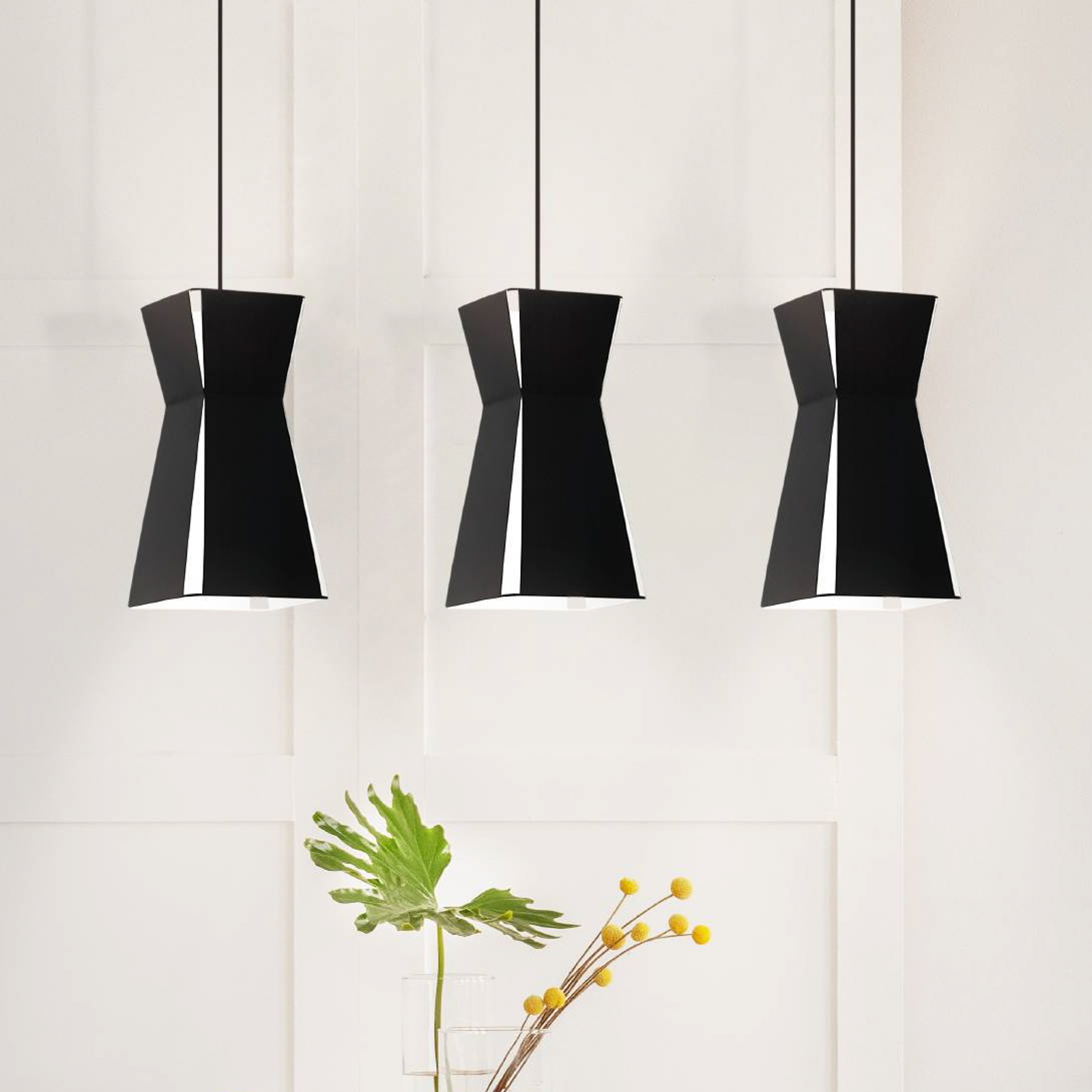 Valecrosia hanging light, black, 3-bulb
