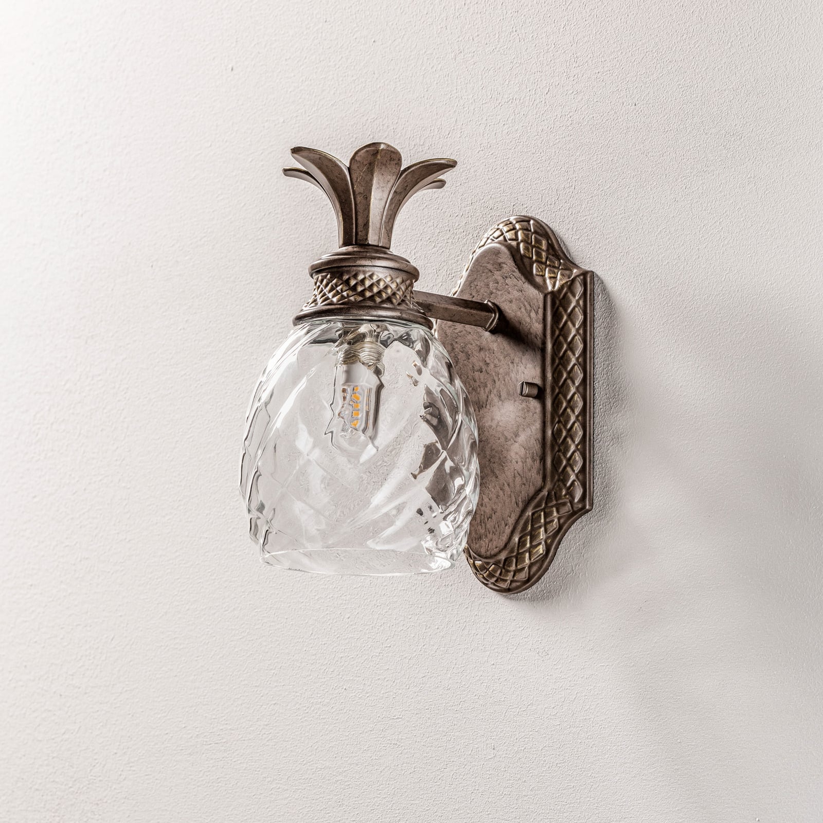 Plantation LED-væglampe, bronze, 22 cm, IP44 – Elstead Plantation LED-væglampe, bronze, 22 cm, IP44 – Elstead