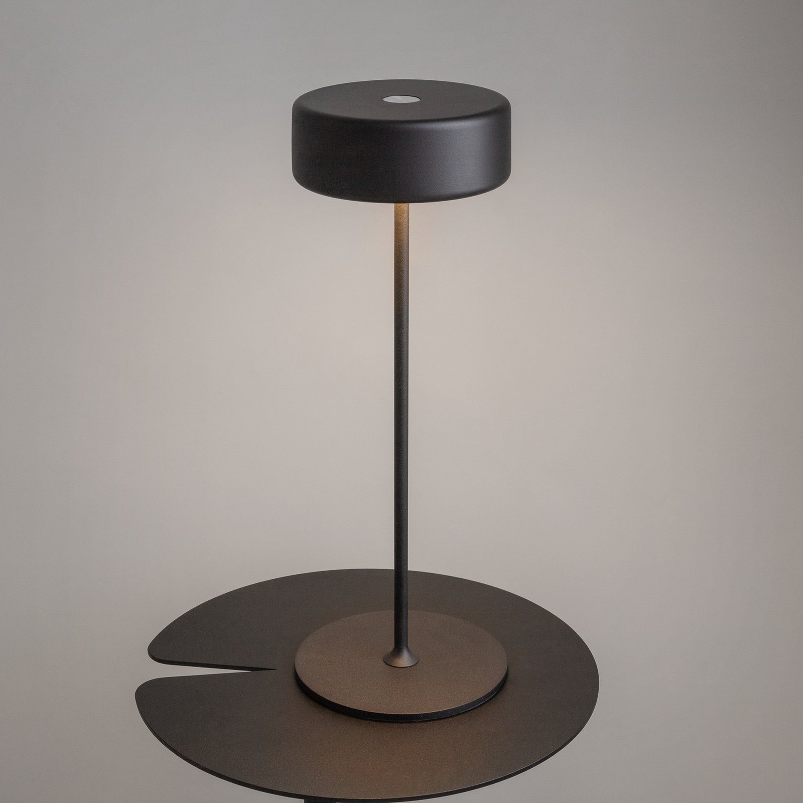 Maytoni genopladelig LED-bordlampe AI Collaboration, aluminium, sort