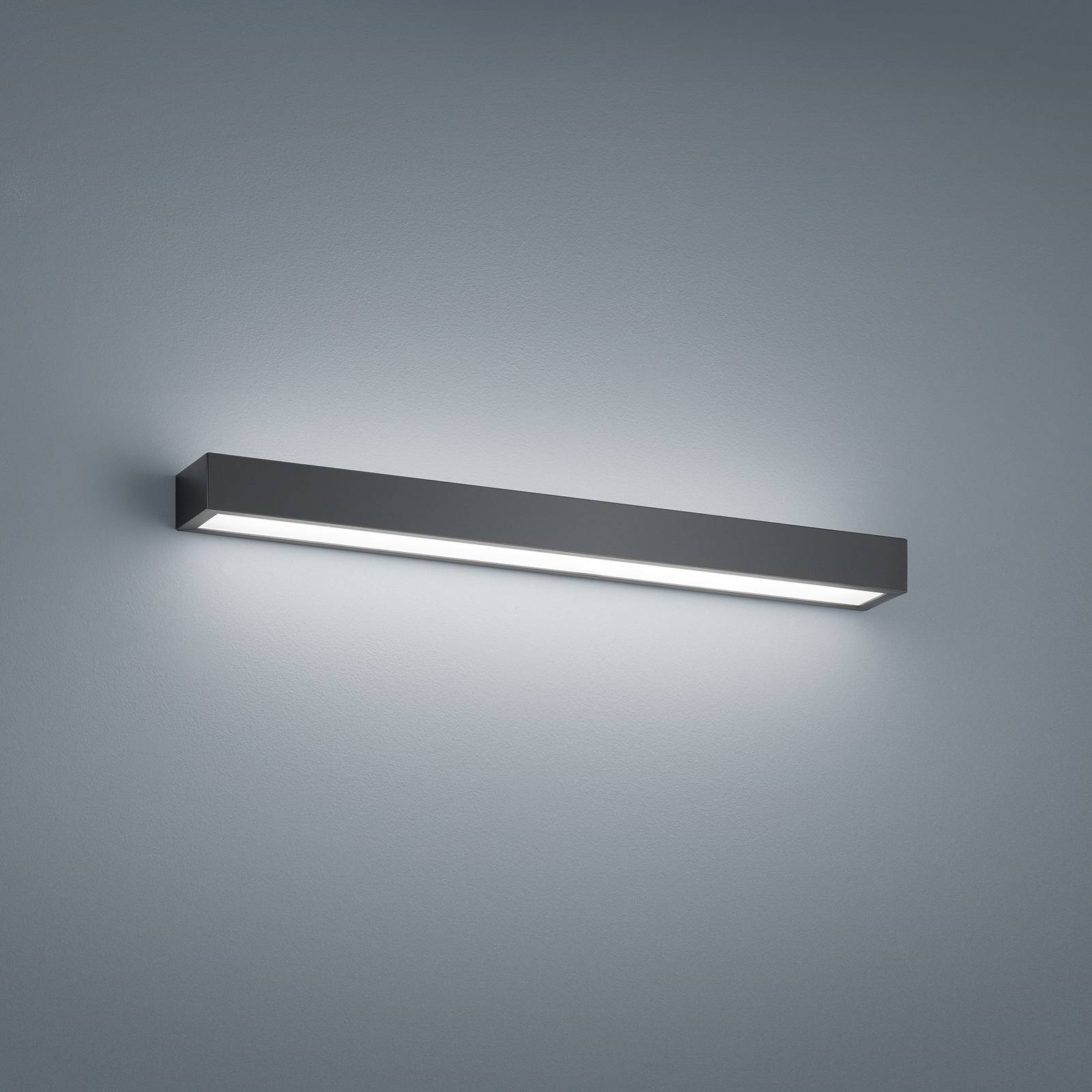 Helestra Theia LED-Wandleuchte, matt schwarz 60 cm