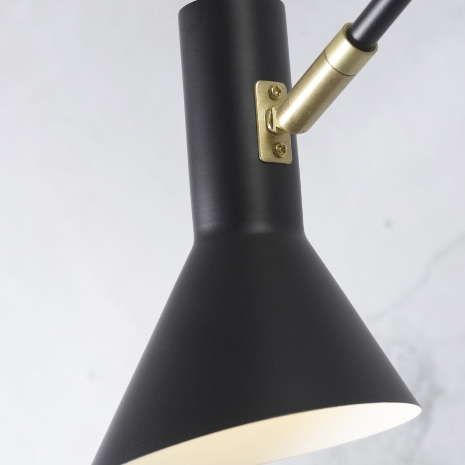 It's about RoMi Izmir plafondlamp, 6-lamps