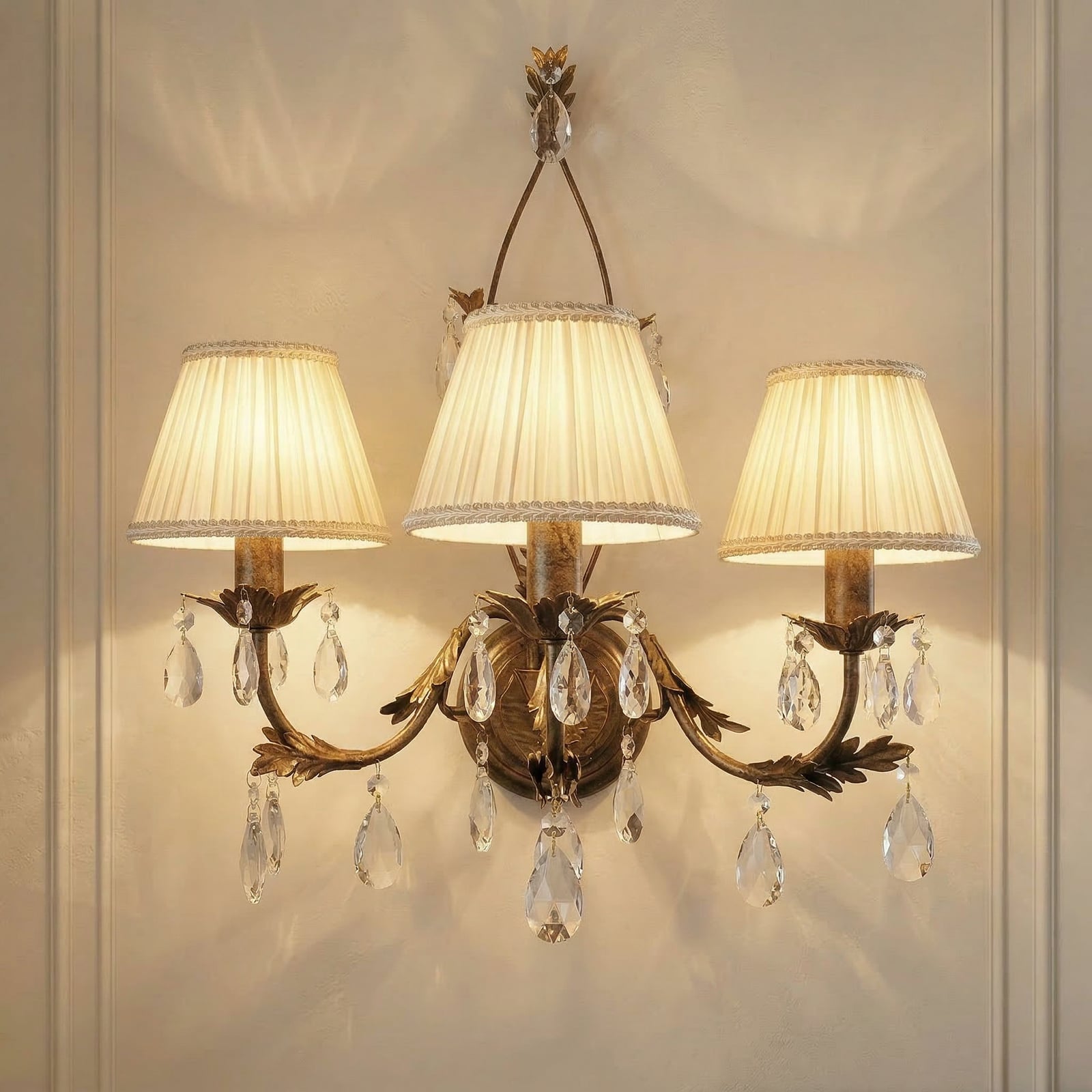 Wandleuchte Karen dreiflammig bronze