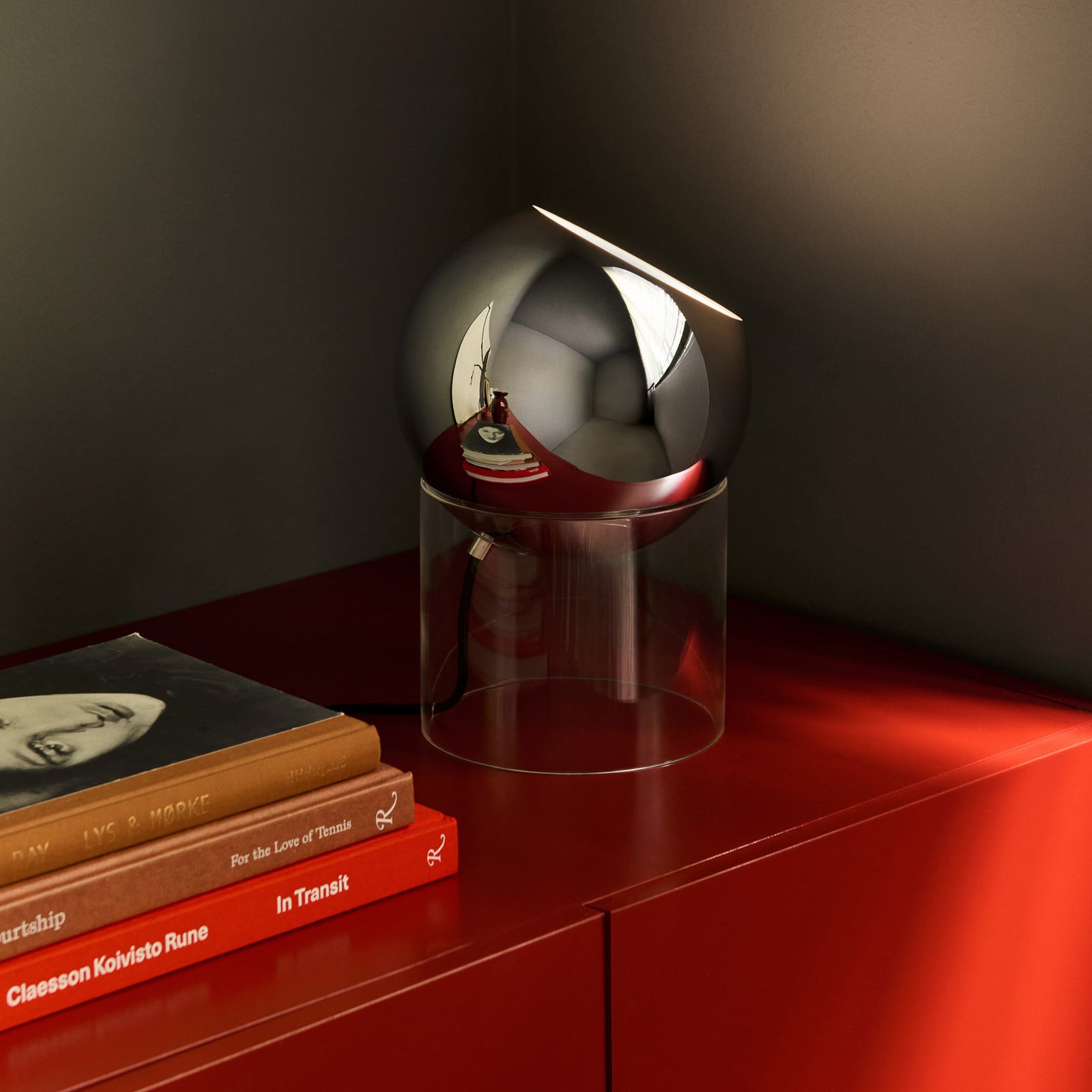 Topan VP13 bordlampe kromfarvet E27 &Tradition - Stue - Design - Aluminium - Med én lyskilde