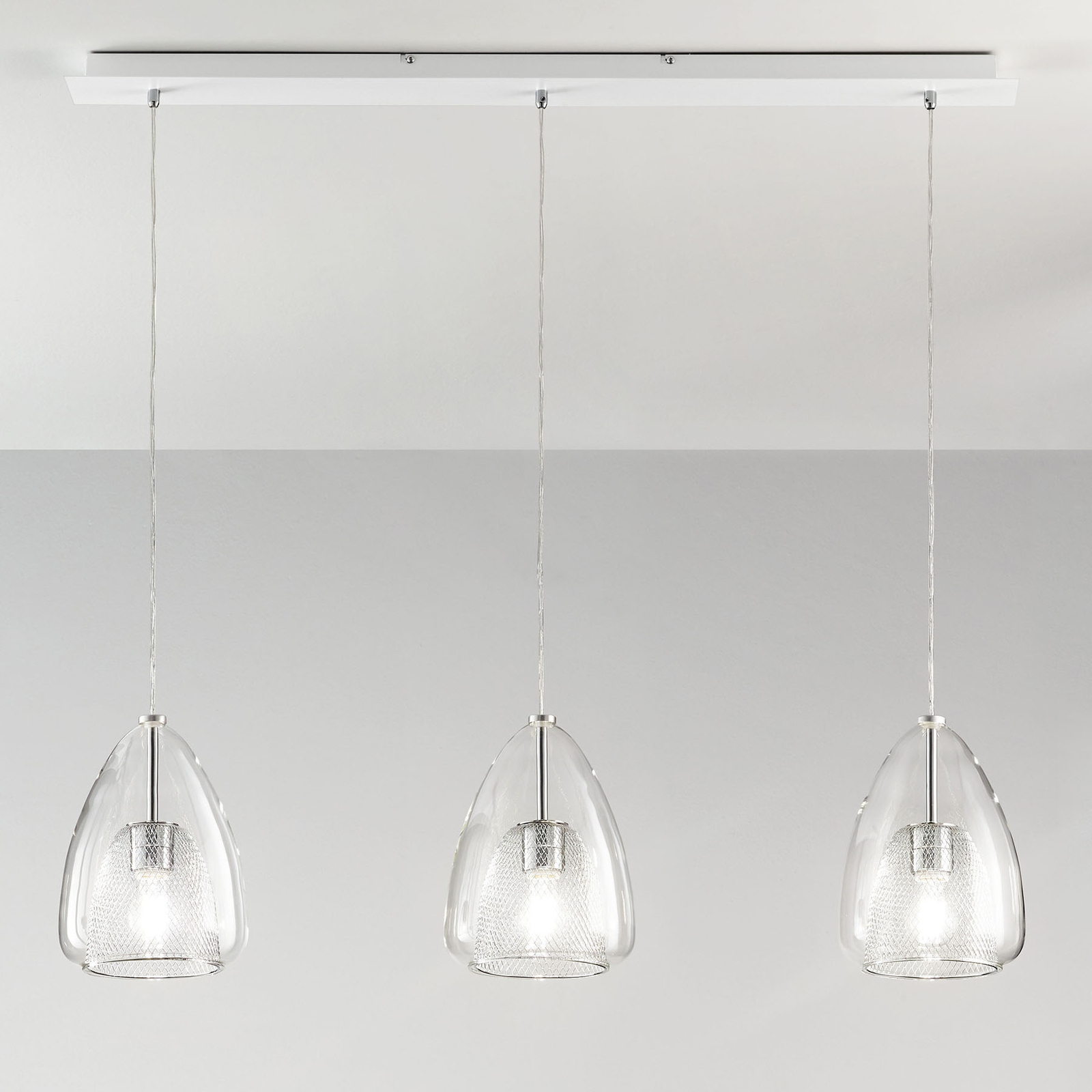 Britton pendant light, 3-bulb