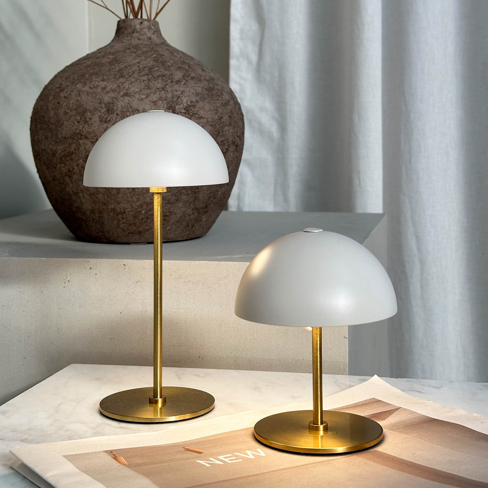 Dyberg Larsen LED table lamp Along, beige, height 20 cm