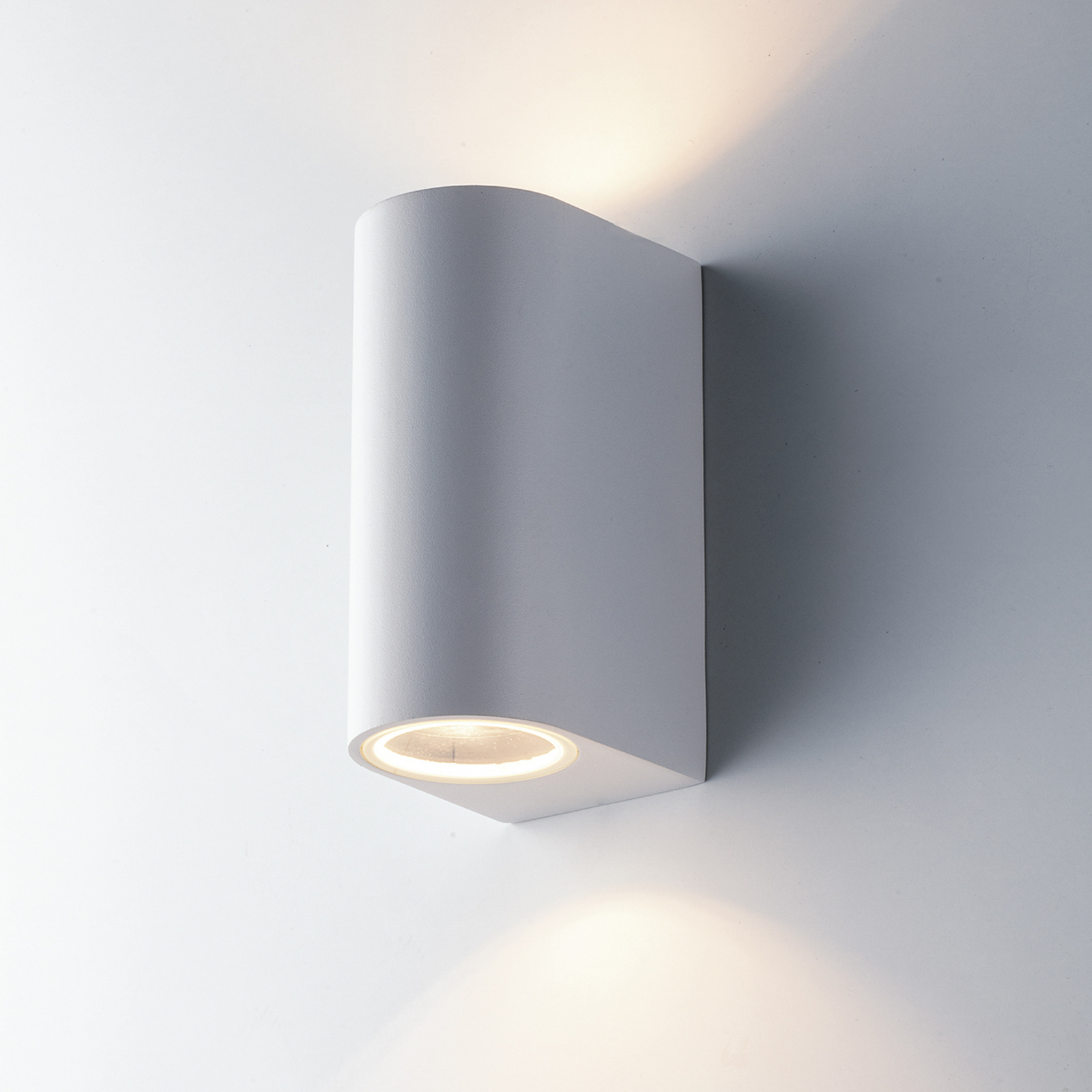 Applique d'extérieur ONE, blanche, hauteur 13 cm, métal IP54, à 2 lampes.