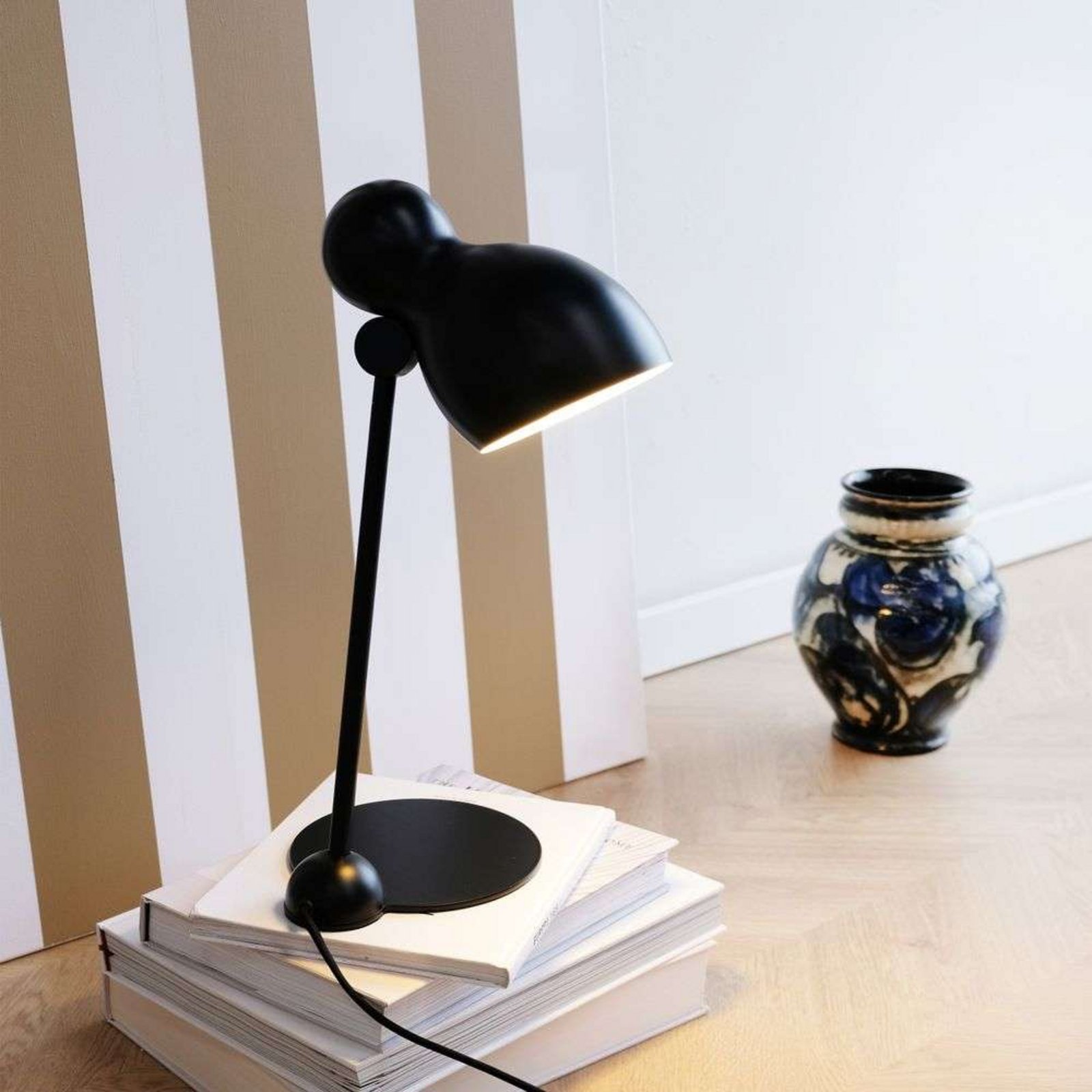 Ludo Table Lamp Black - DybergLarsen