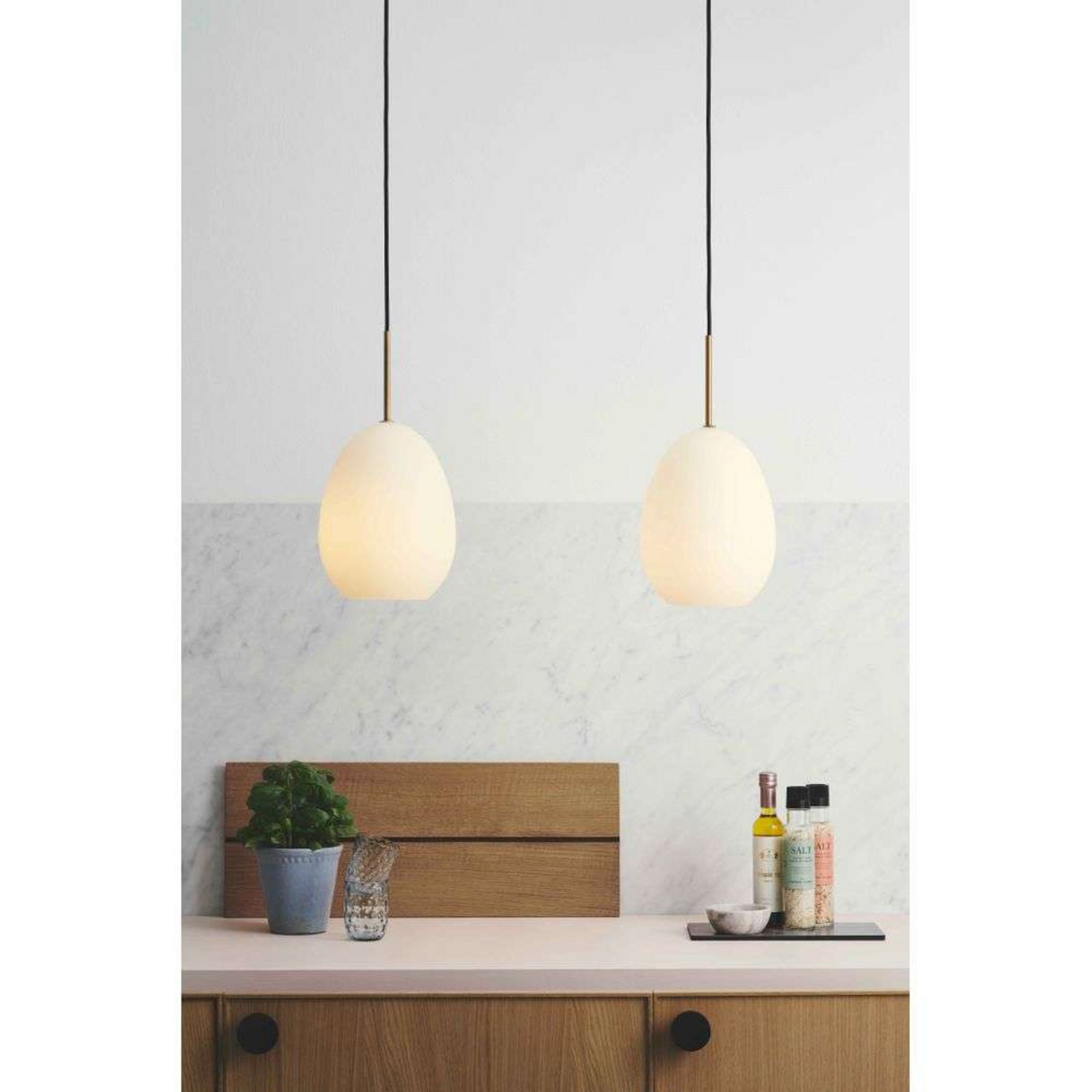 Bodø Lustră Pendul Ø28 Opal - Halo Design