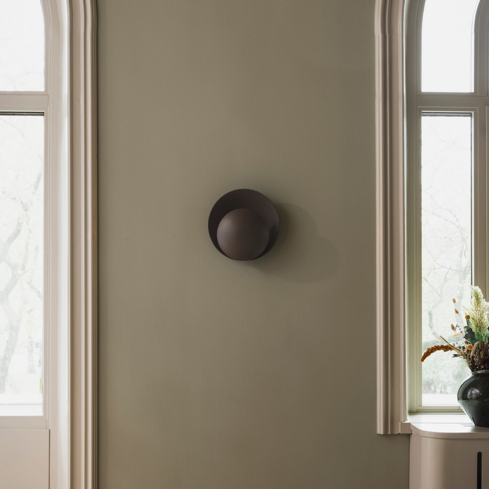 Globen Lighting Wandleuchte ORBIT, braun, Ø 30 cm, Stecker