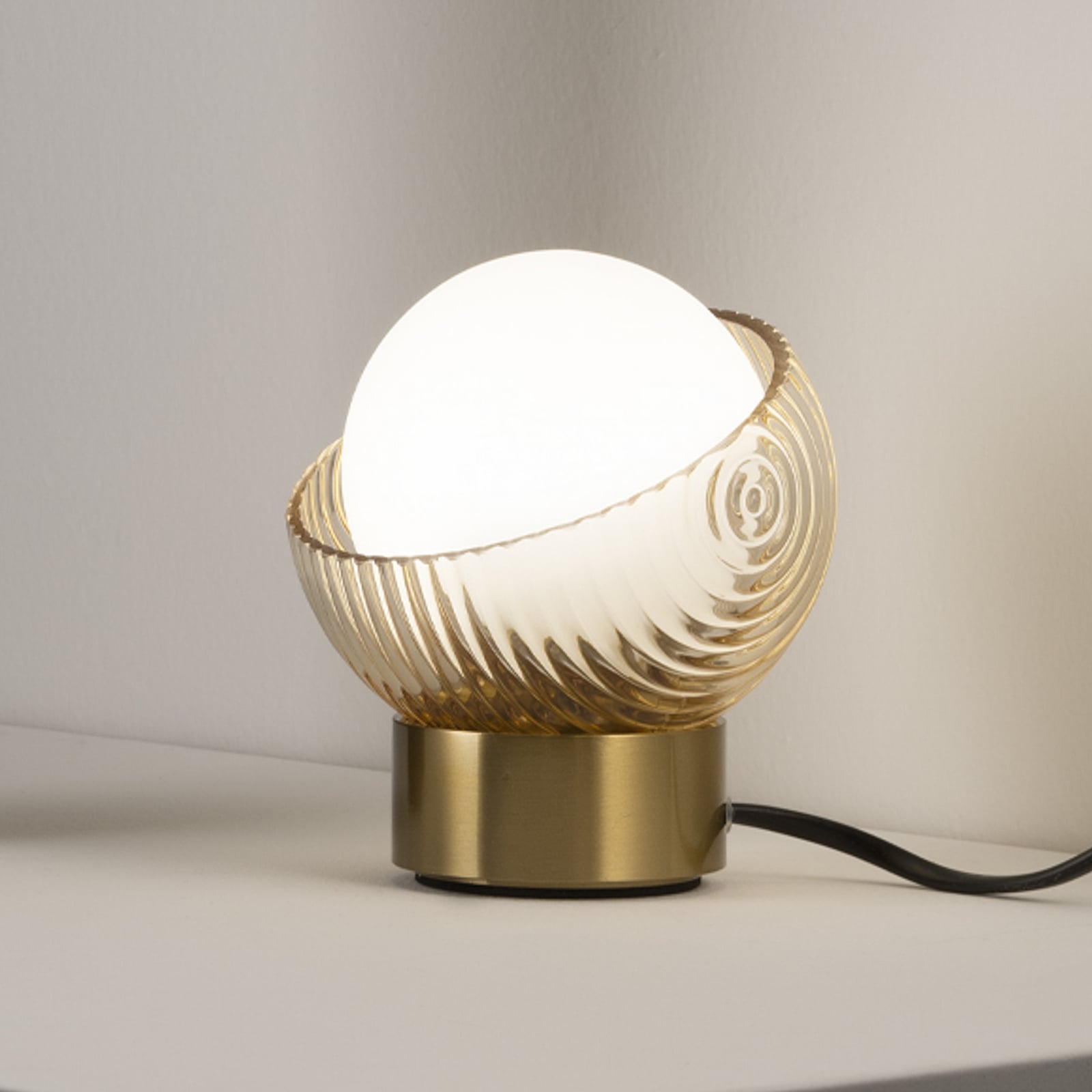 IDEAL LUX bordslampa Bloom mässing/bärnsten Höjd 13 cm