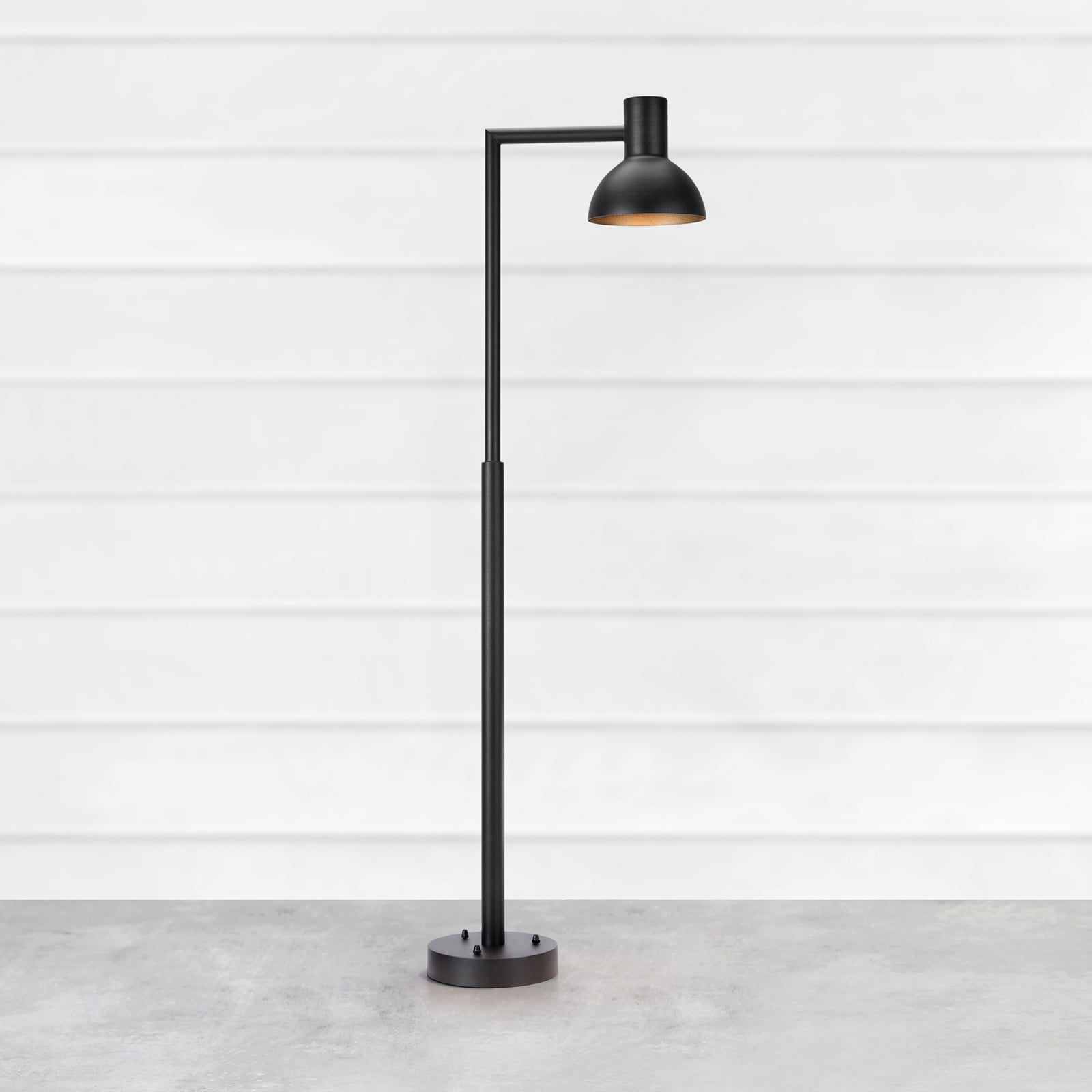 chodníkové LED svetlo Nubi, čierne, IP44, stmievateľné, výška 115 cm chodníkové LED svetlo Nubi, čierne, IP44, stmievateľné, výška 115 cm