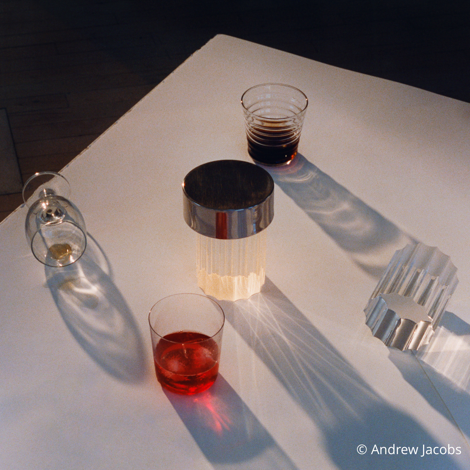 FLOS LED-Akkutischleuchte Last Order, geriffelt, Glas, IP55