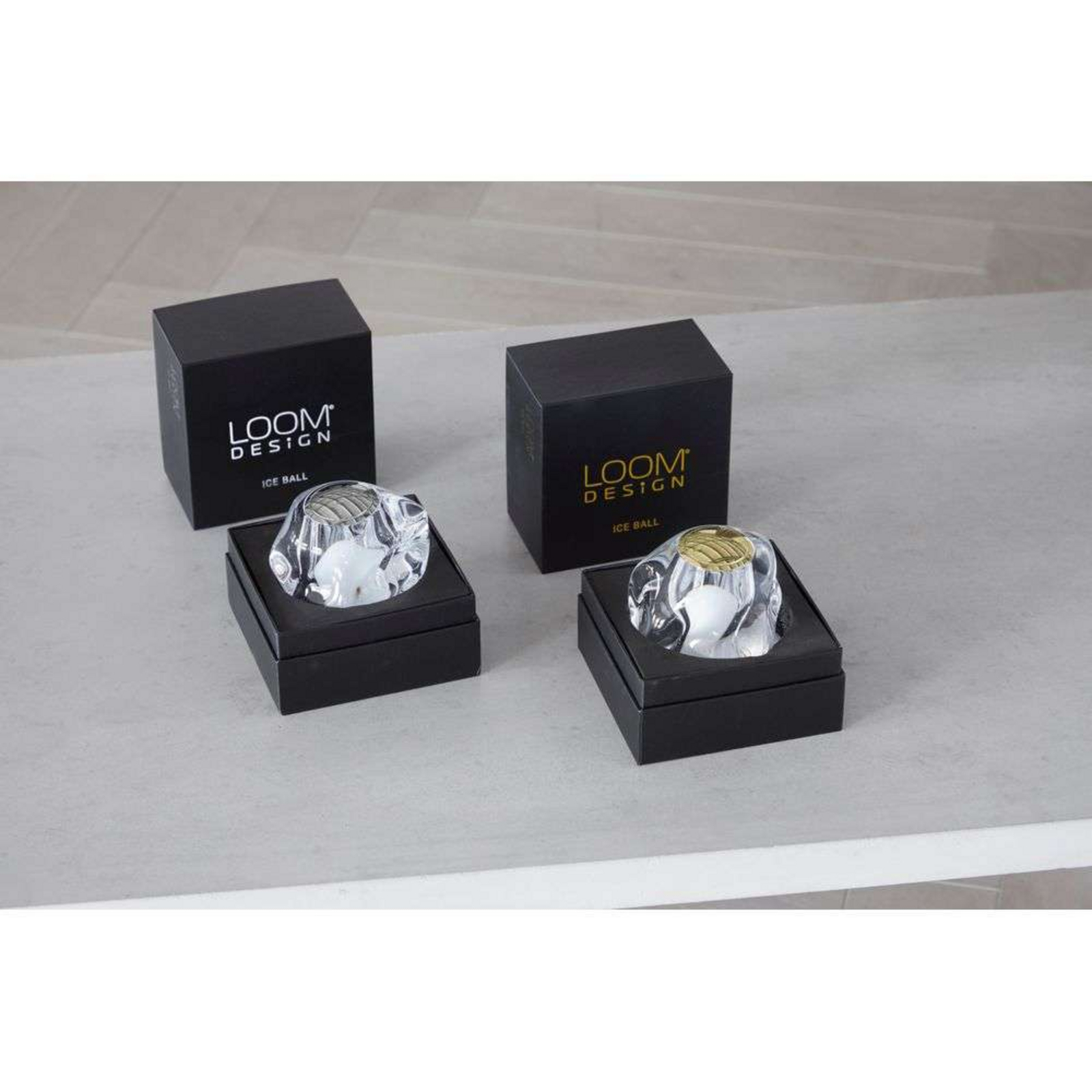 Ice Ball Portable Candeeiro de Mesa Chrome - Loom Design