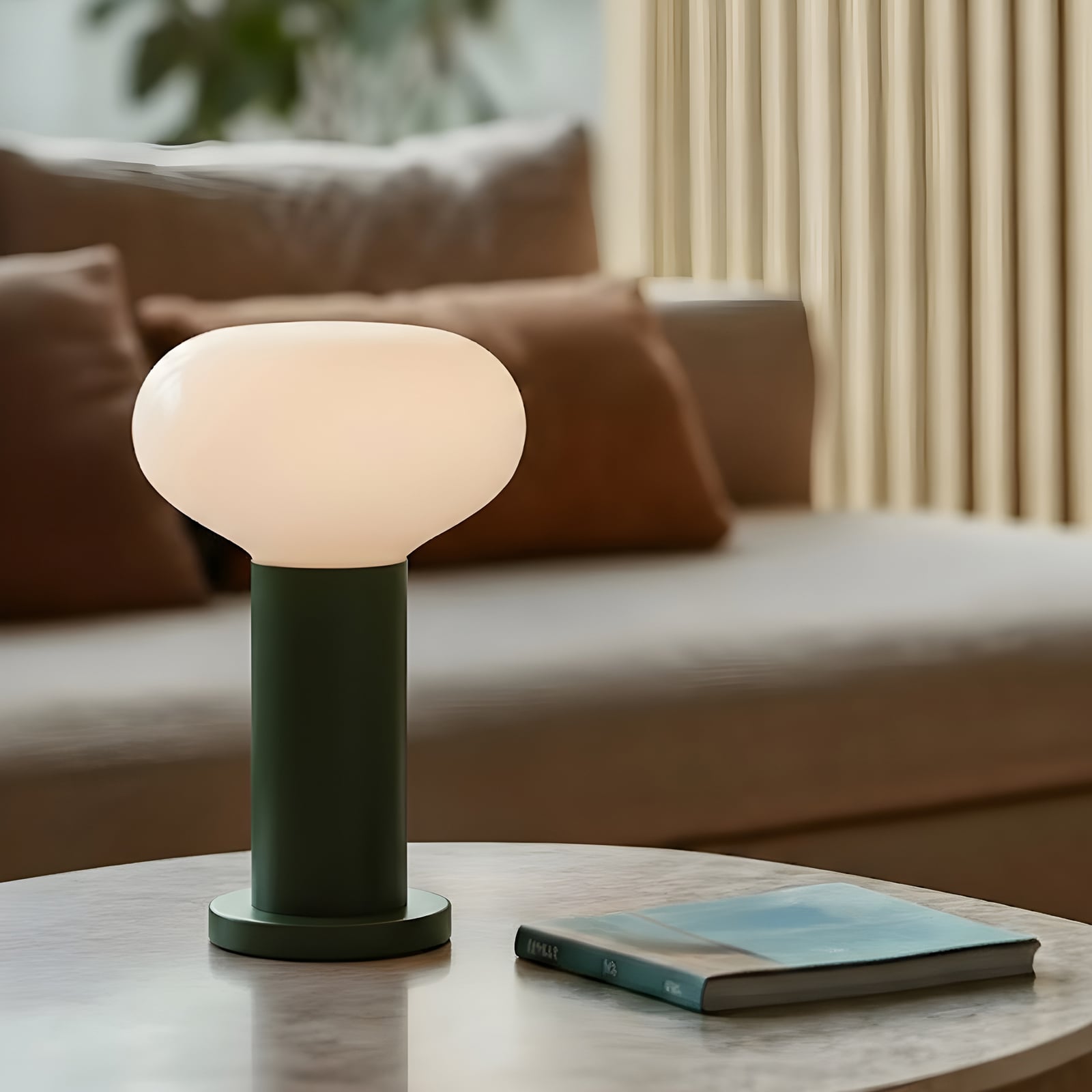 Stolna lampa Flo, zelena, Ø 19 cm, staklo - Aldex