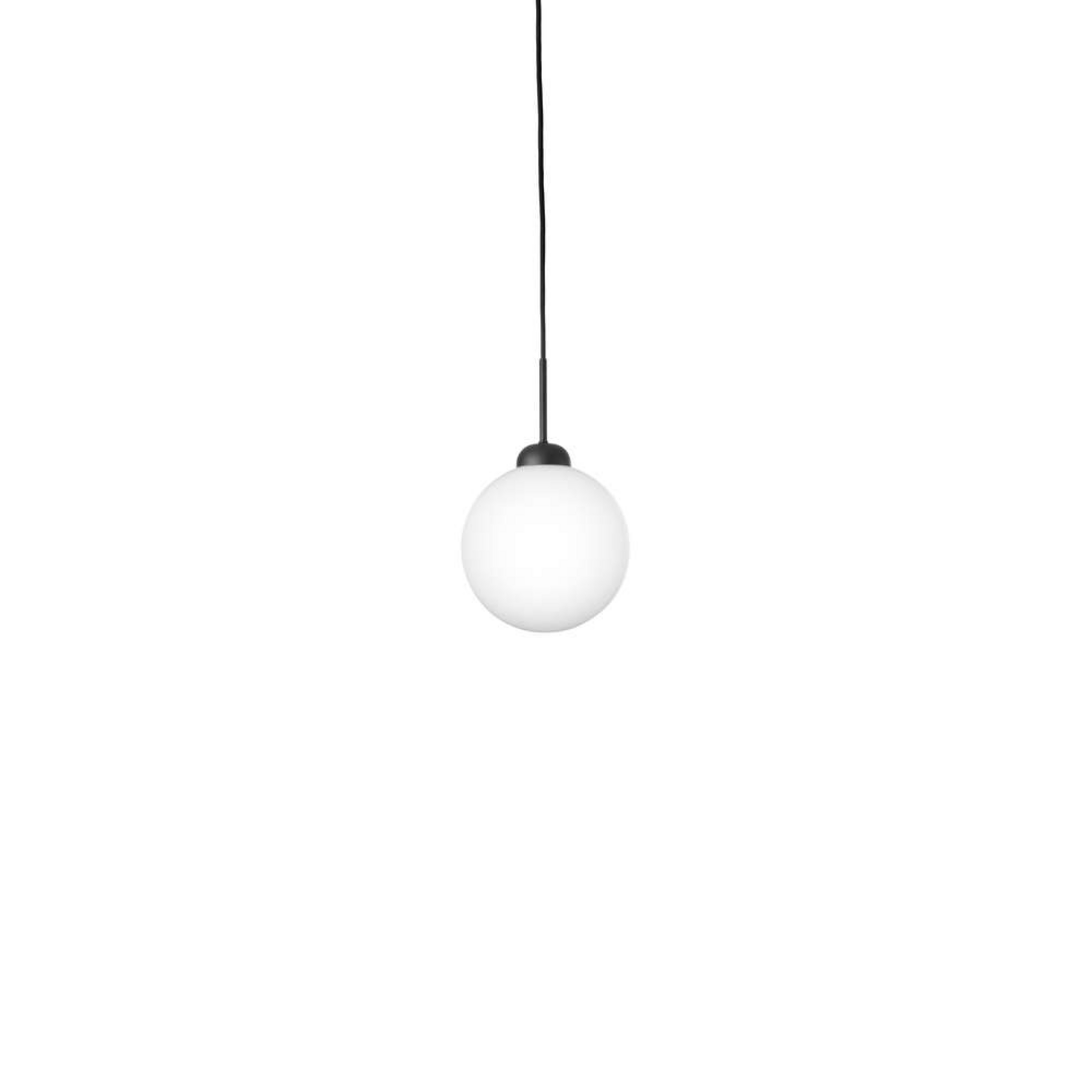 Apiales 1 lampada a sospensione grande, nero/opale, Ø 20 cm - Nuura