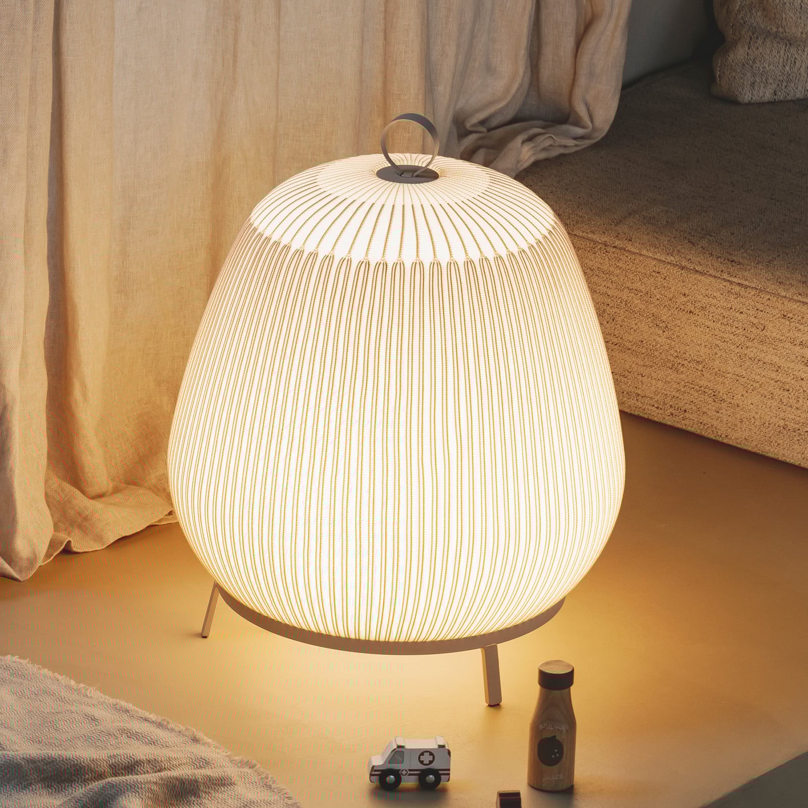 Lampa de podea LED Vibia KNIT 55 x 45 cm bej textil - Camera de zi / sufragerie - Design - Plastic
