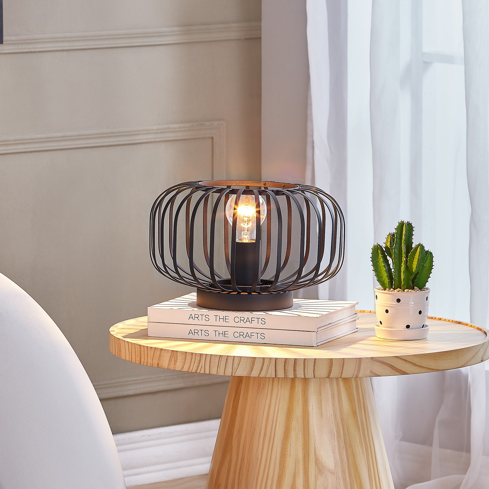 Lindby Krish lámpara de mesa look de jaula, negro