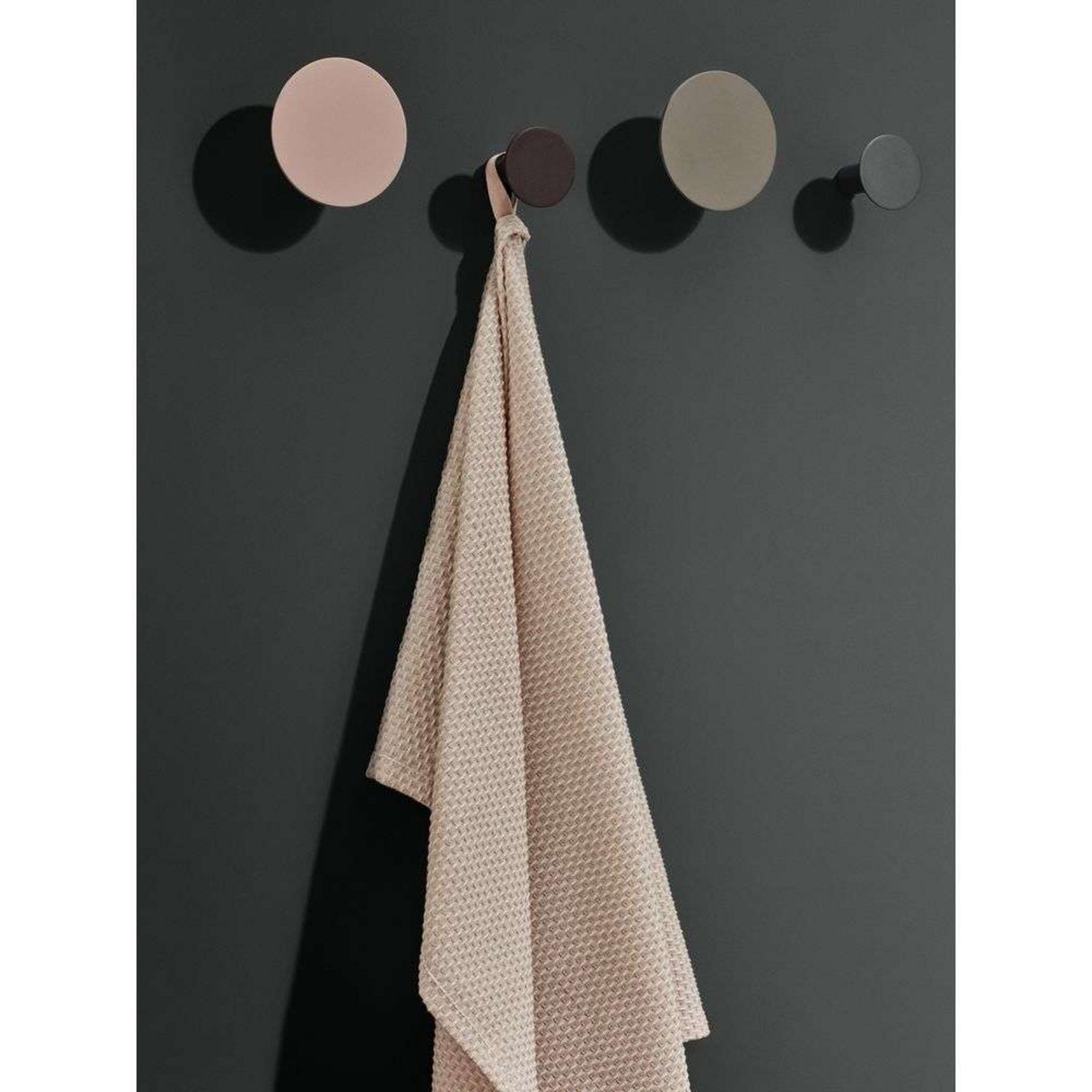 Ponto Wall Hooks Set of 4 Warm Gray/Višebojno - Blomus