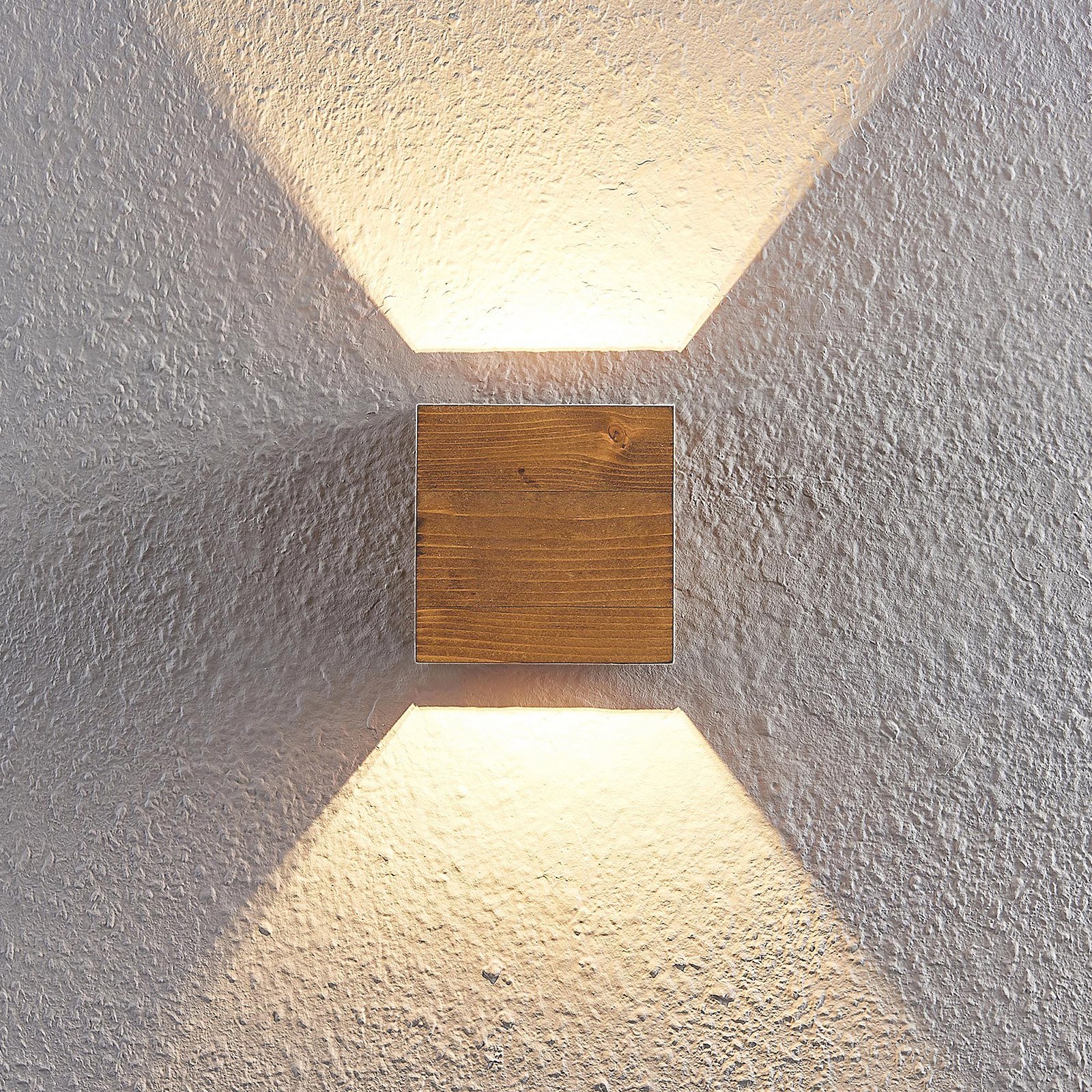 Lindby Benicio Holz-LED-Wandleuchte, eckig, 11 cm