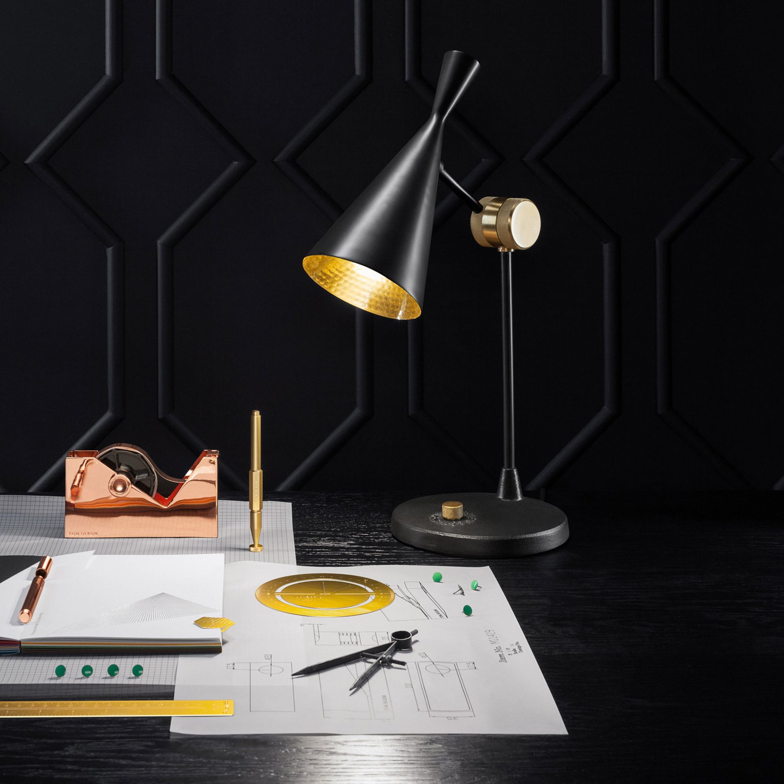 Beat Taffellamp Matt Black/Brass - Tom Dixon