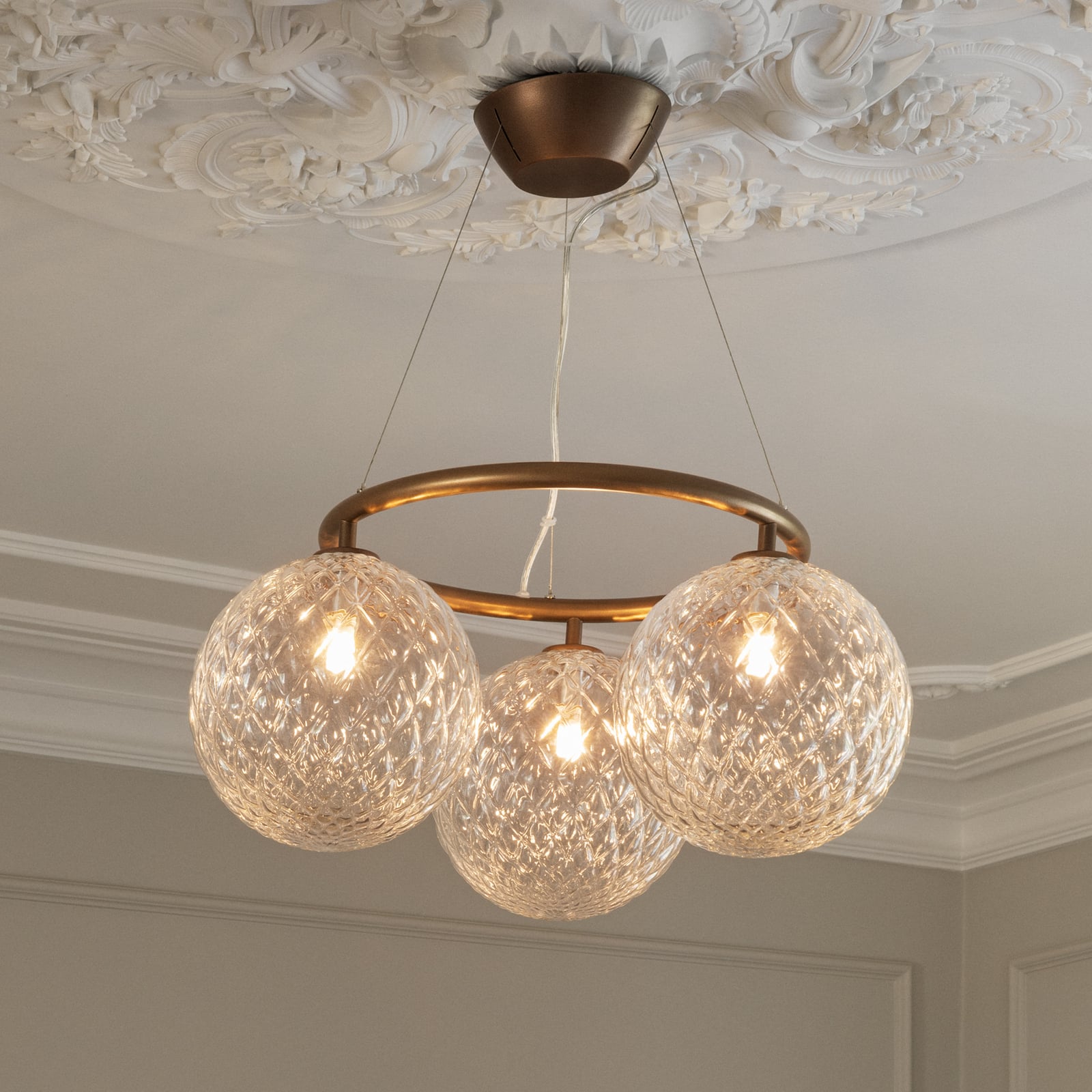 Miira 3 Circular Kronleuchter, Ø 54 cm, bronze/klar - Nuura