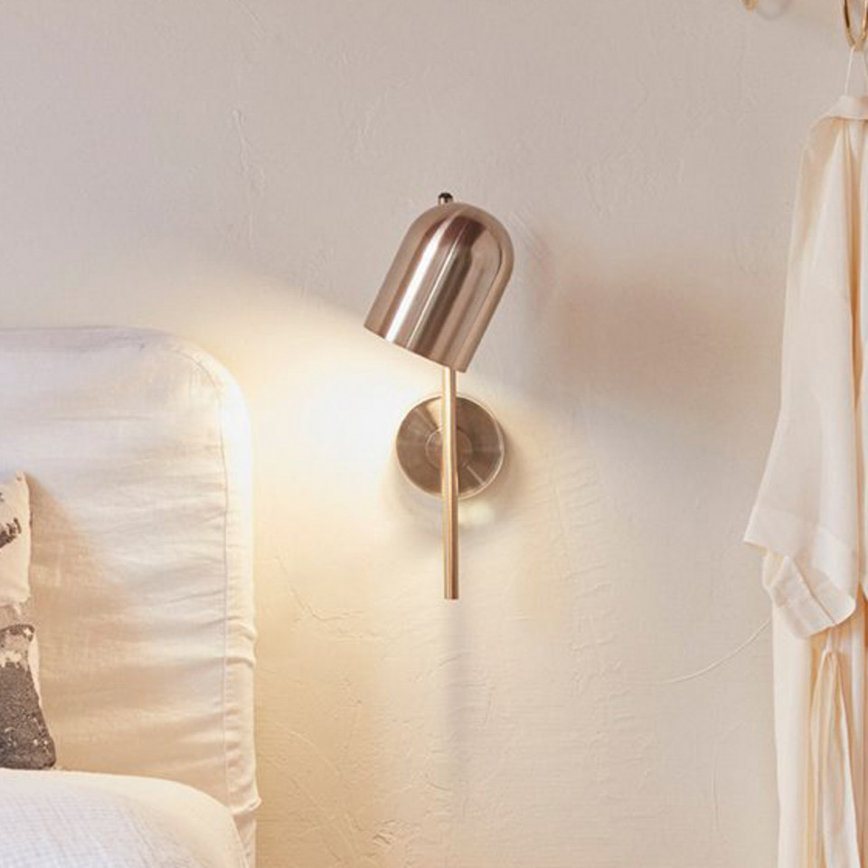 AYTM Luceo vägglampa, guld / mässing från AYTM