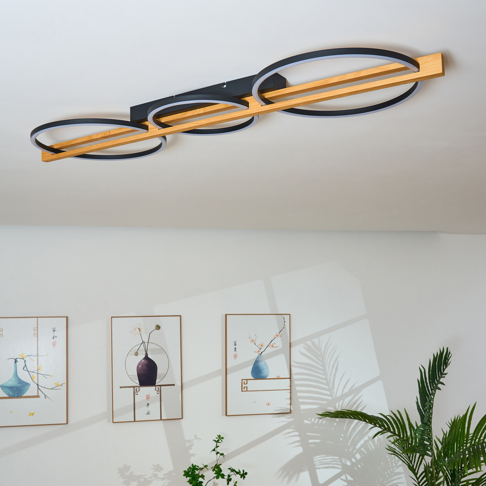 LED ceiling light Tovak, pine, length 114.8 cm, 3-bulb, wood