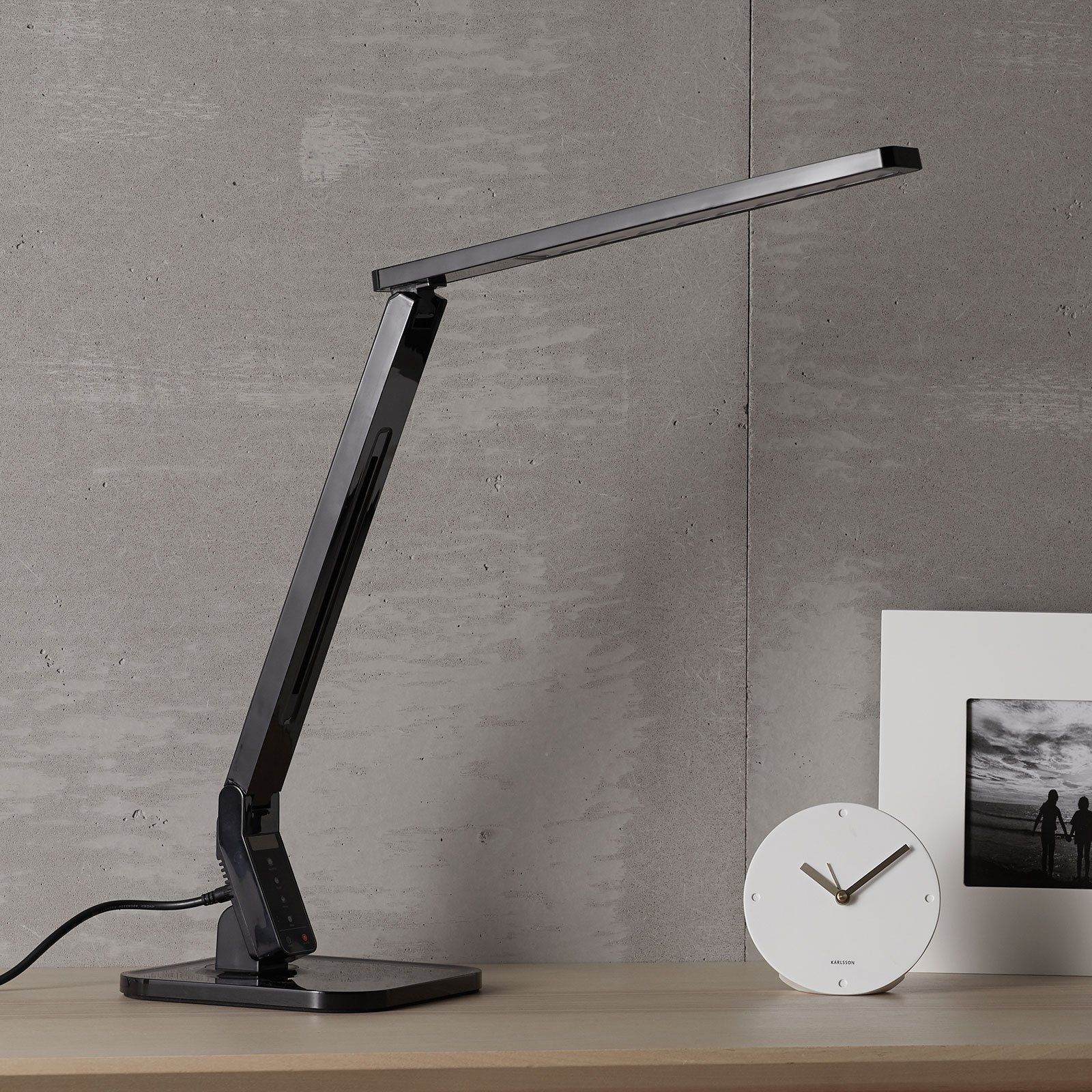 Lindby LED-Schreibtischleuchte Eleni, schwarz, CCT, dimmbar
