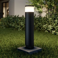 Lucande Lámpara sobremuro LED Corban, gris, puerta, enchufes, IP44