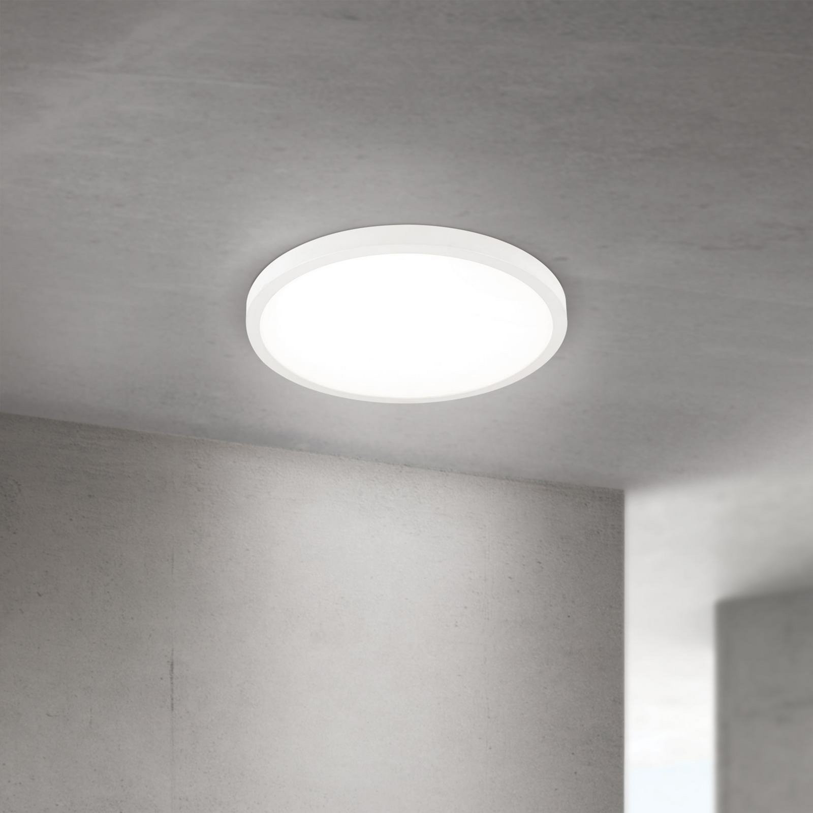 LED ceiling lamp Disc, white Ø 40 cm, CCT, metal/plastic