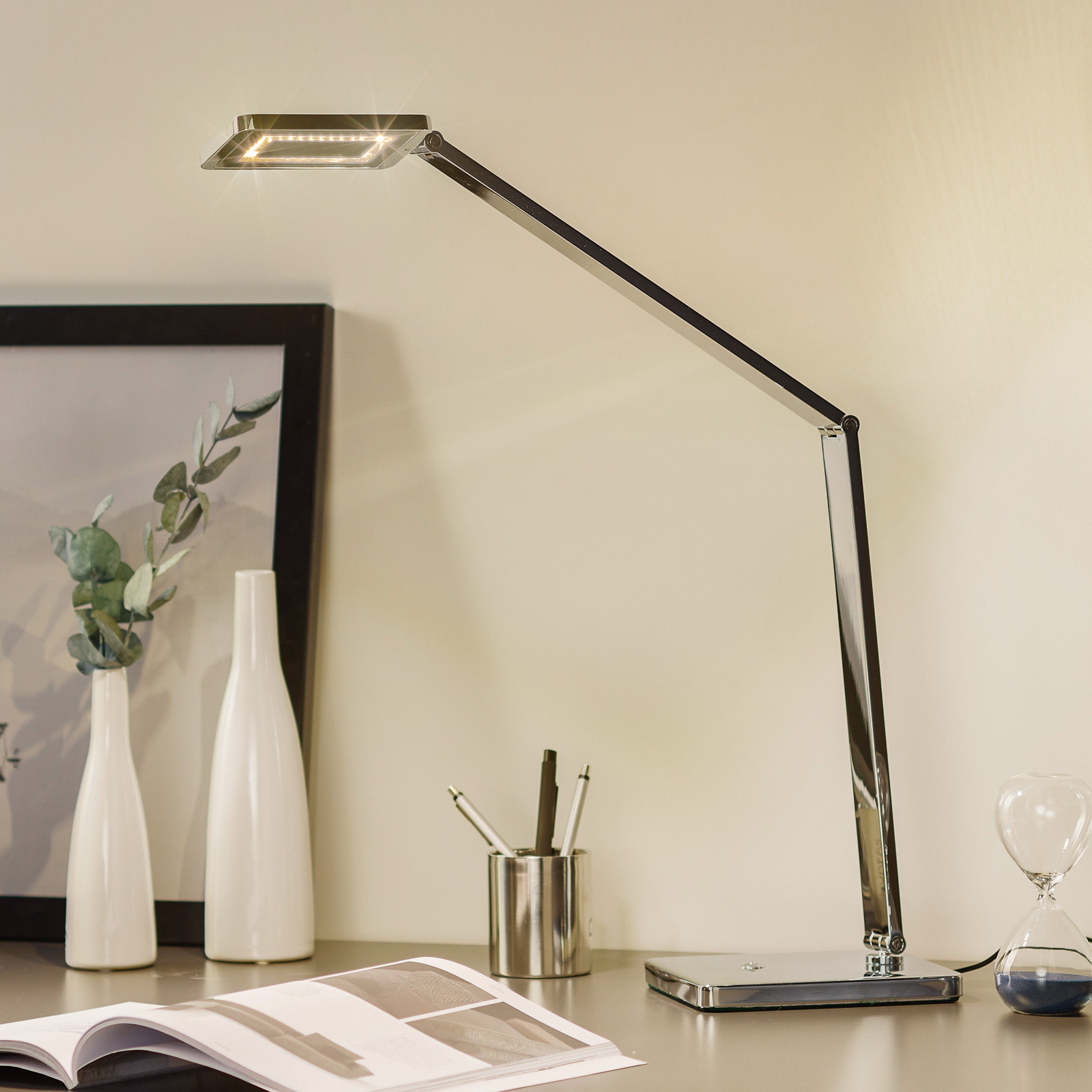 Verstellbare LED-Schreibtischleuchte Linus
