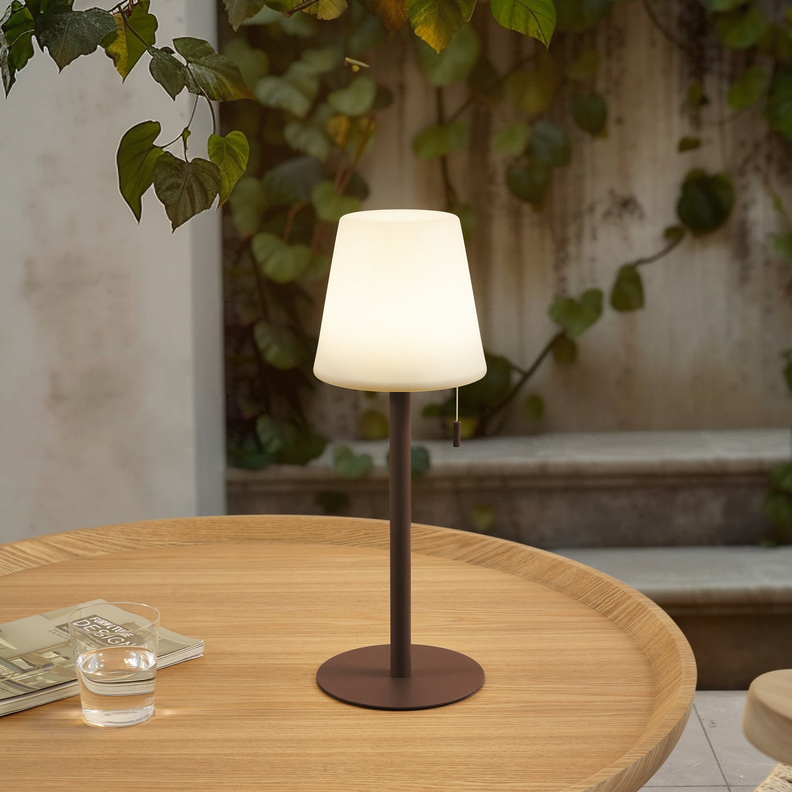 Lindby LED-Akkulampe Azalea, weiß/braun, 45 cm, CCT, IP44