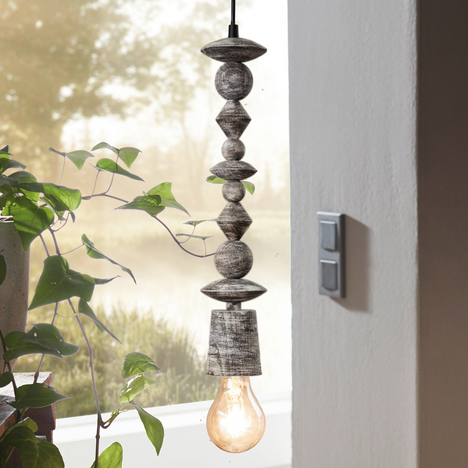 EGLO With black patina - Avoltri wooden pendant lamp, for Living / Dining Room, wood, E27, 60 W, energy efficiency: A++