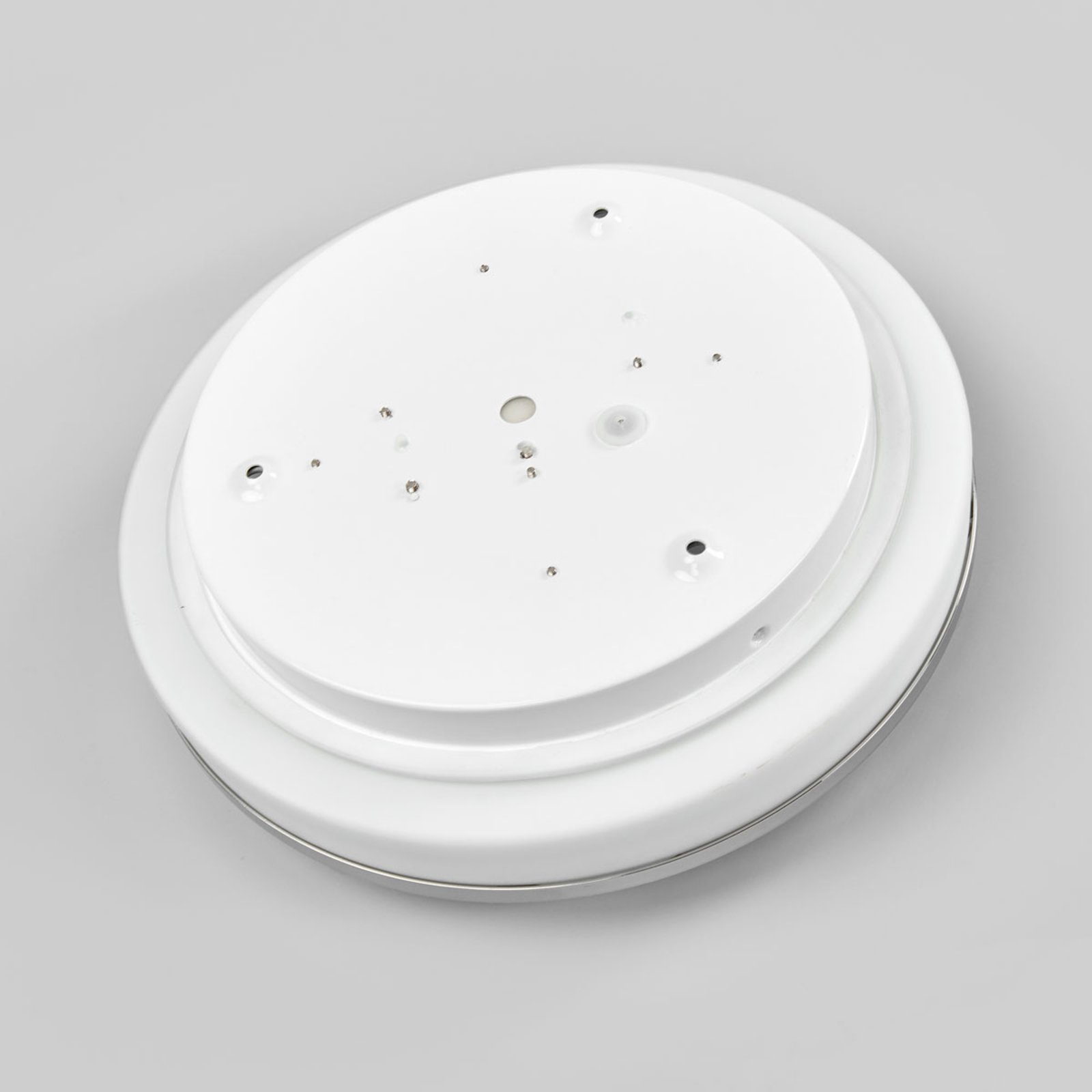 Lyss Round LED Ceiling Lamp IP44 Ø28 Chrome - Lindby