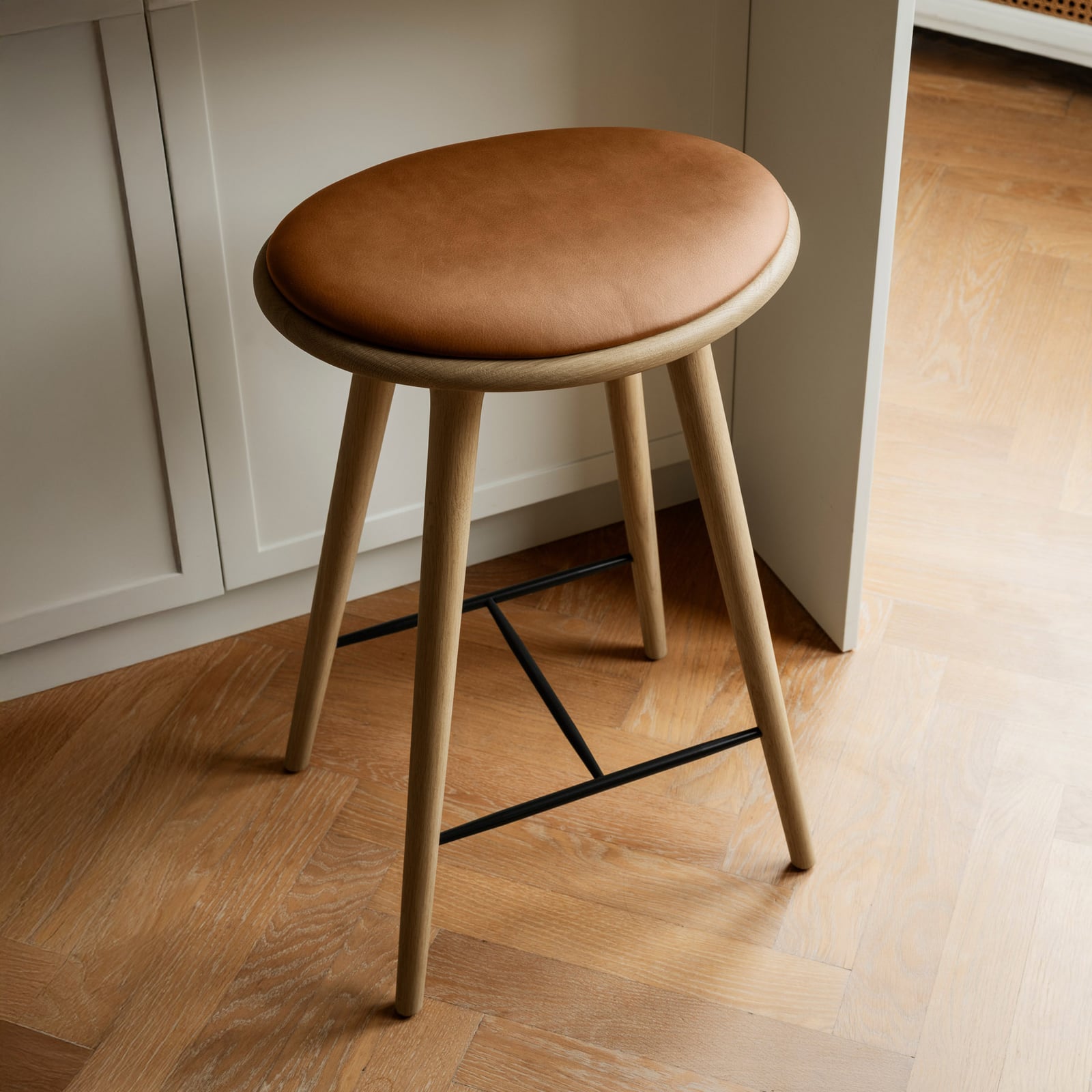 Chaise, marron clair, chêne mat/cuir, hauteur 69 cm - Mater