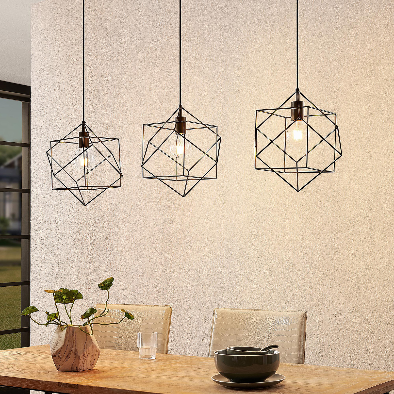 Finnigan hanging light, grid lampshade, 3-bulb