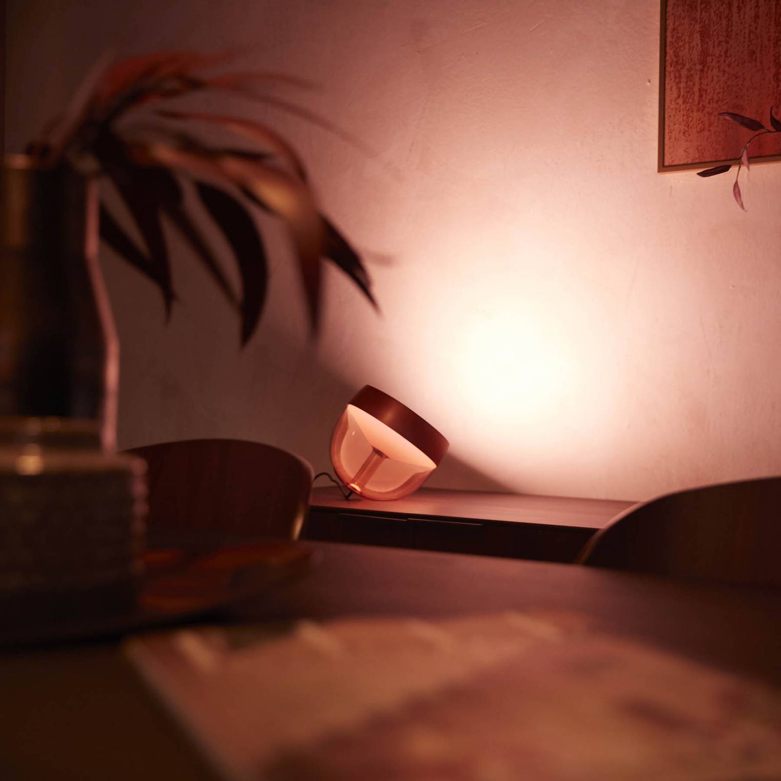 Philips Hue Iris WACA lampa stołowa LED, miedź