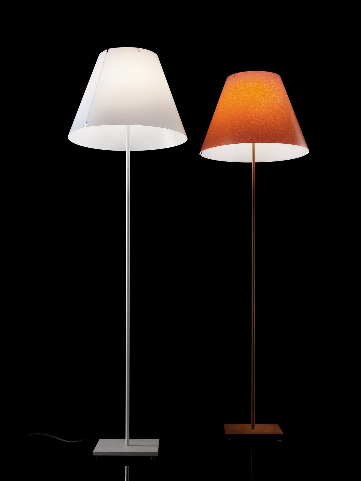 Grande Costanza Outdoor Lamp Standard Base Aluminium with Off-White - Luceplan