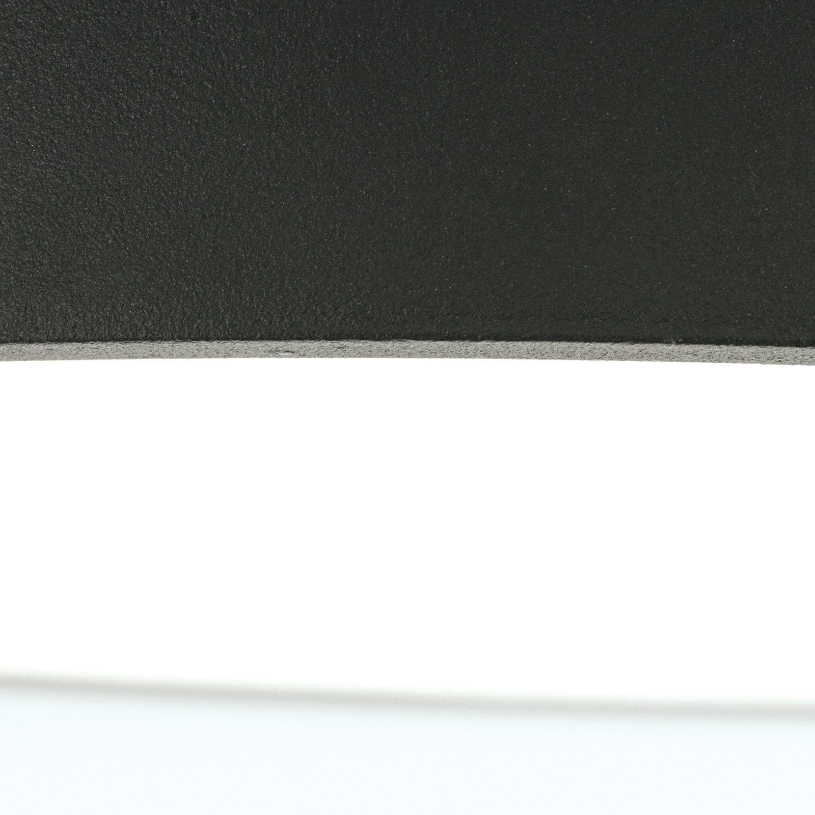 Plafonnier LED Bully en noir, 3.000 K, Ø14cm