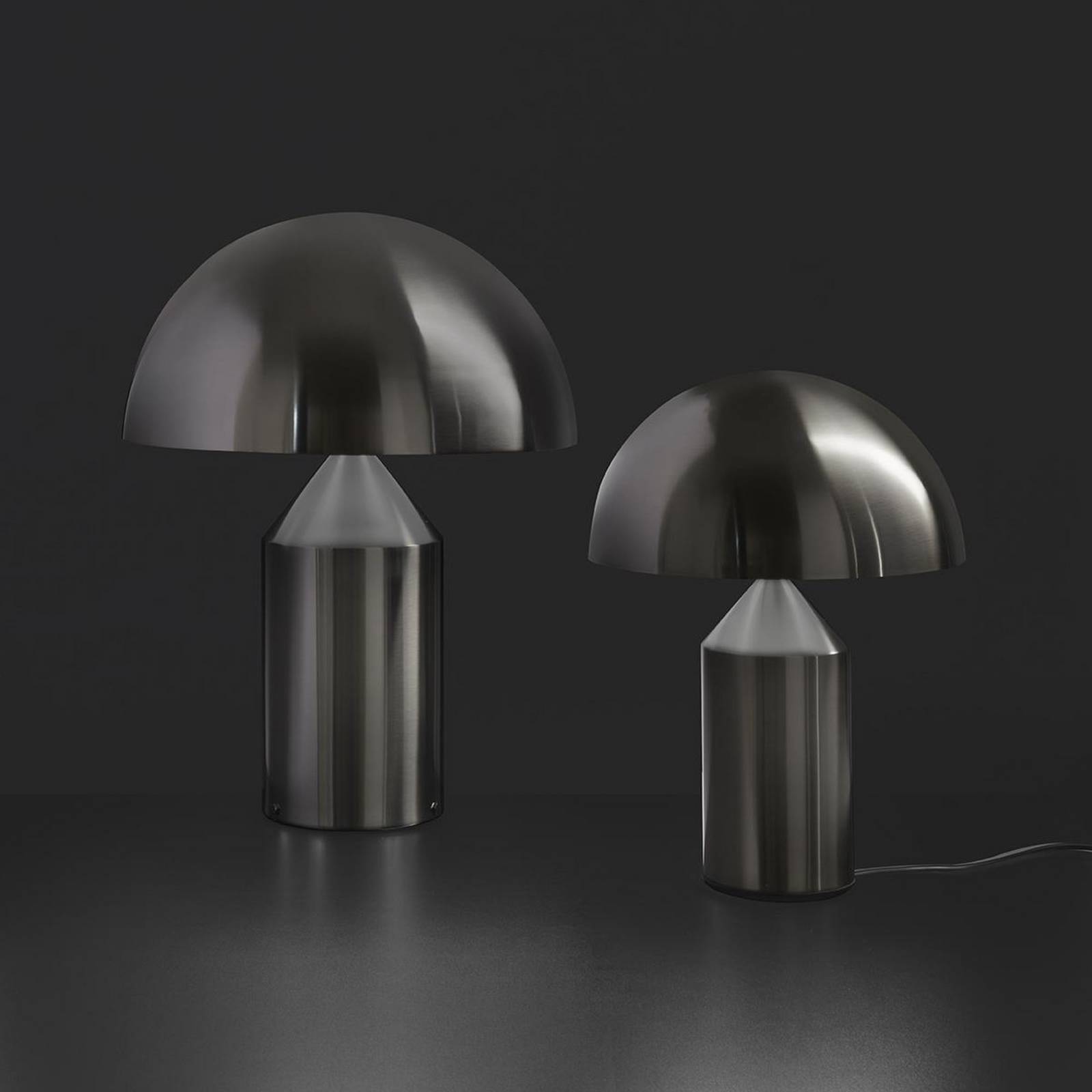 Oluce lampa stołowa Atollo, nikiel satynowy, ściemniana, aluminium, Ø 50 cm