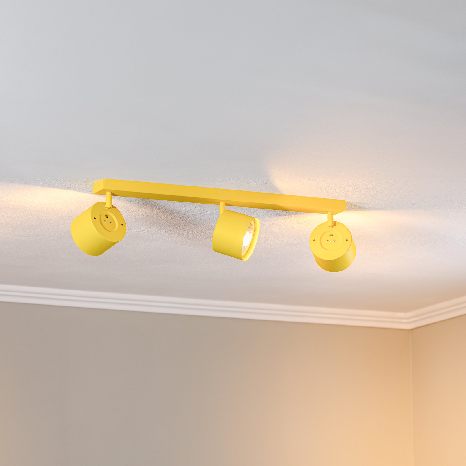 Spot pour plafond Chloe réglable à 3 lampes, jaune