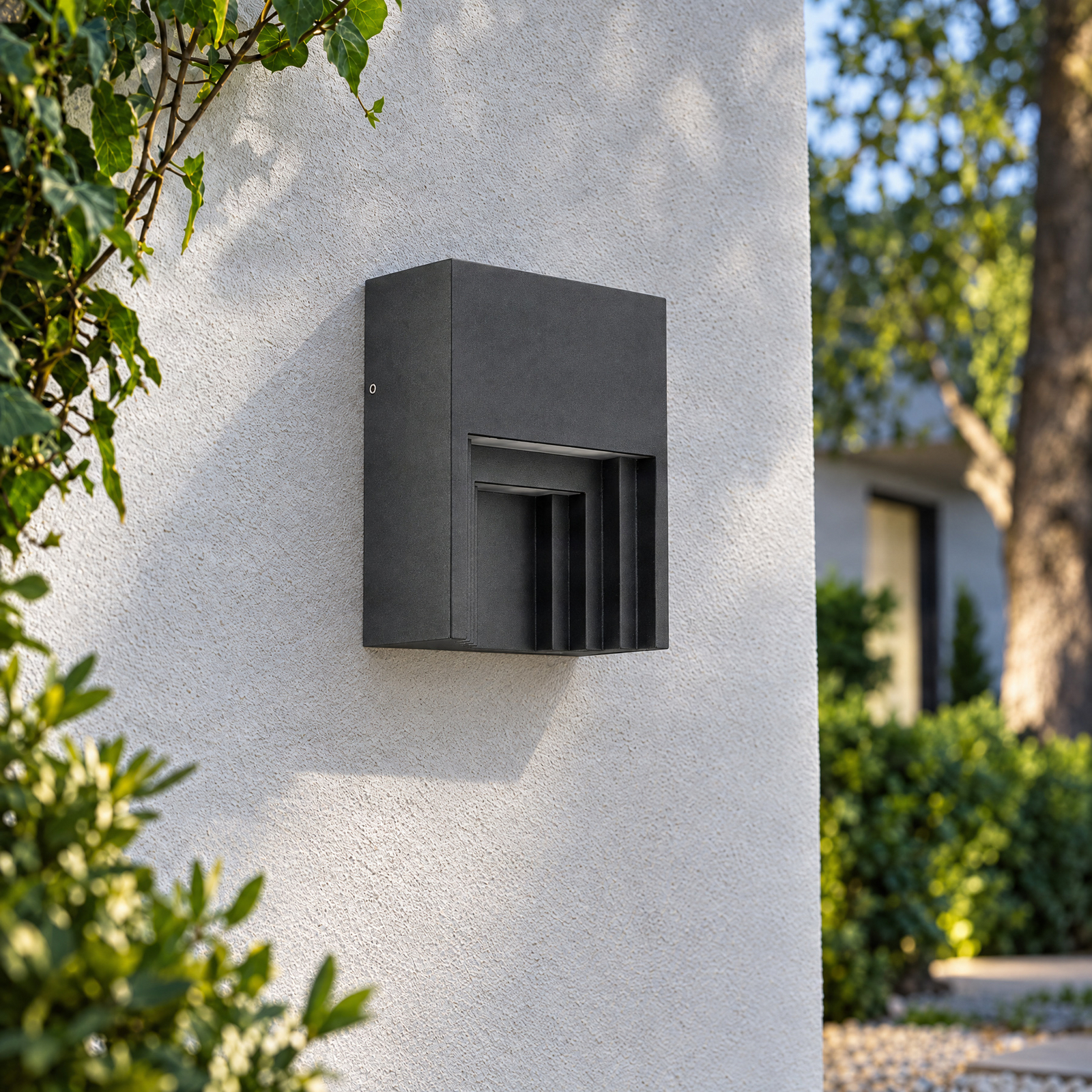 Lindby Applique da esterni LED Aurali, 1 luce, nera, IP65 Lindby Applique da esterni LED Aurali, 1 luce, nera, IP65