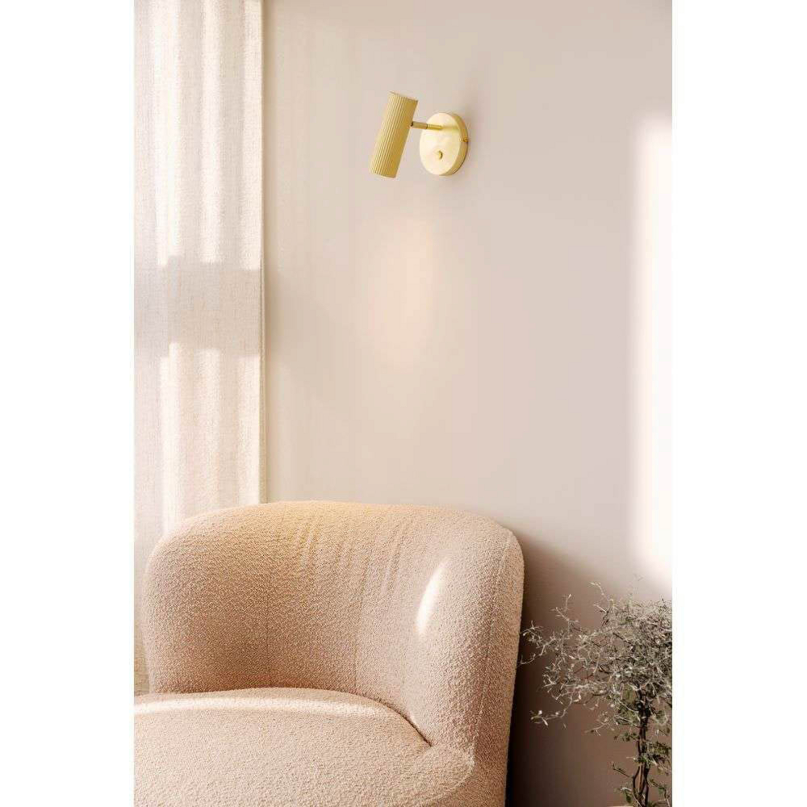 Hubble Wandleuchte Brushed Brass - Globen Lighting